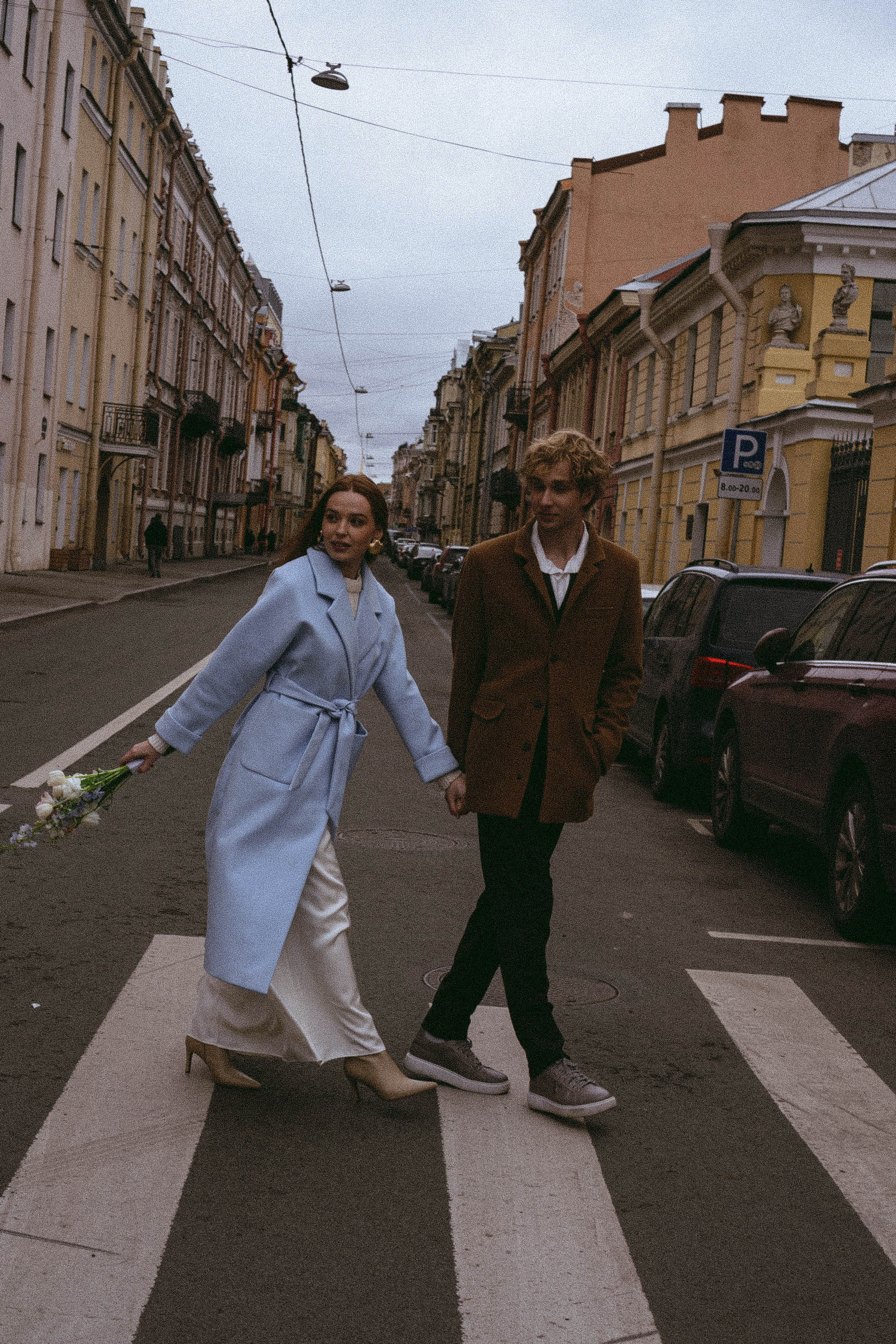 СВАДЕБНАЯ СЬЕМКА В ОТЕЛЕ. СБОРЫ ЖЕНИХА И НЕВЕСТЫ И ТАКЖЕ ТОР И ПОДГОТОВКА К ПРОГУЛКЕ И ПРОГУЛКА ПО ПЕТРОГРАДКЕ. Профессиональный фотограф, Санкт-Петербург — Виктория Богомолова