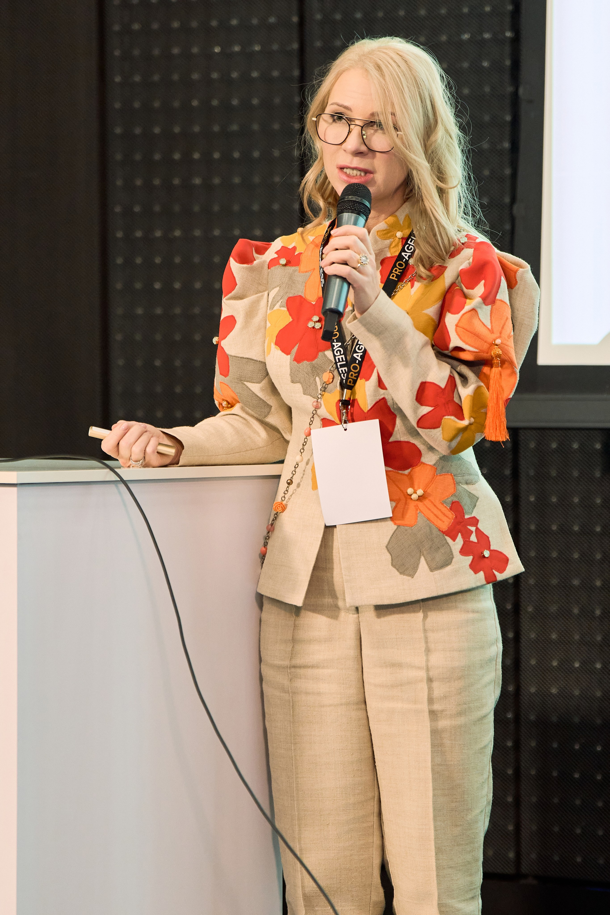 СПИКЕРЫ. PRO-AGELESS