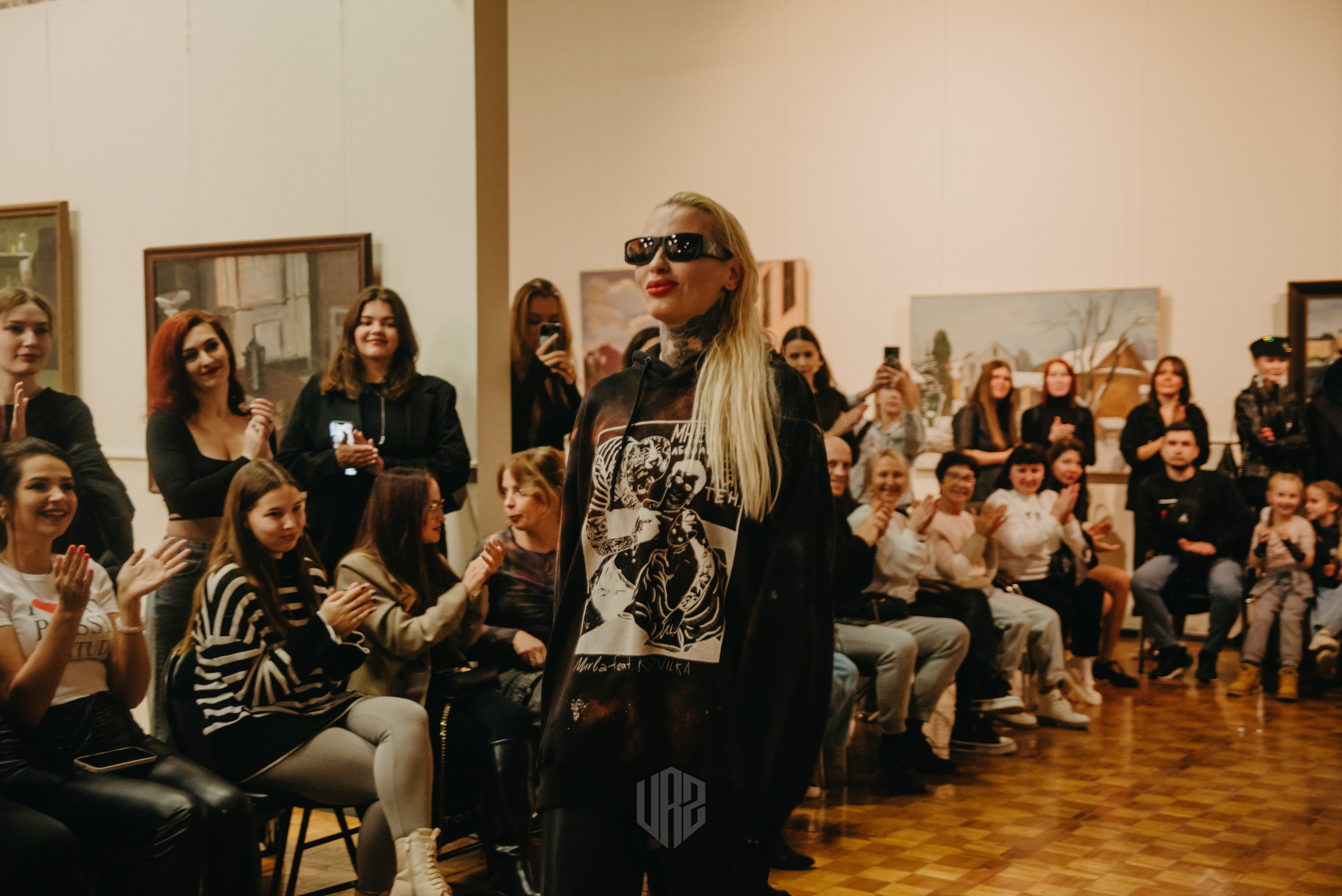 Показ концептуального бренда «MIRBA». Контент фотограф Илья Урс