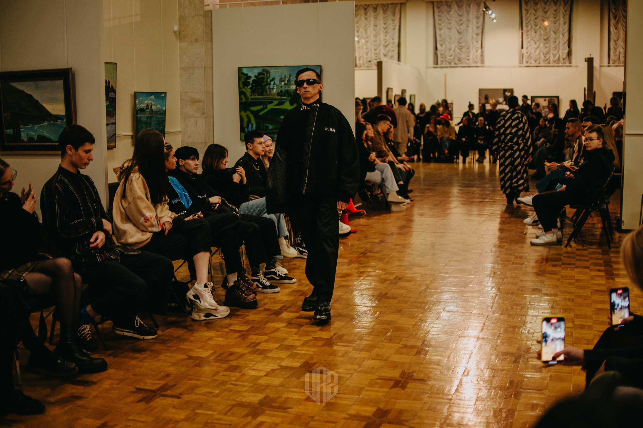 Показ концептуального бренда «MIRBA». Контент фотограф Илья Урс