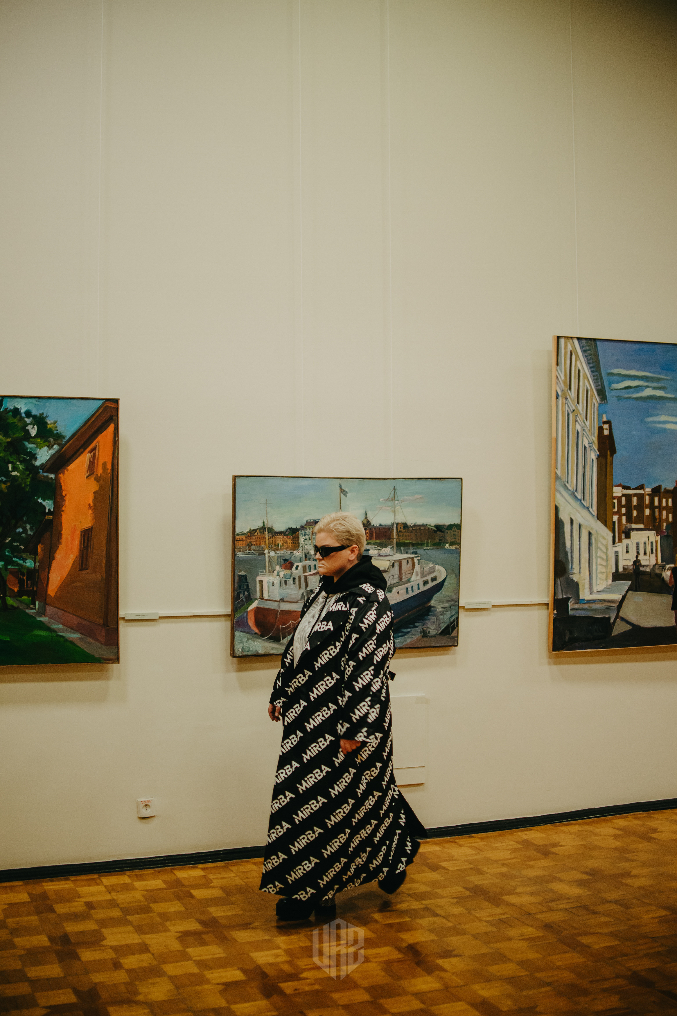 Показ концептуального бренда «MIRBA». Контент фотограф Илья Урс