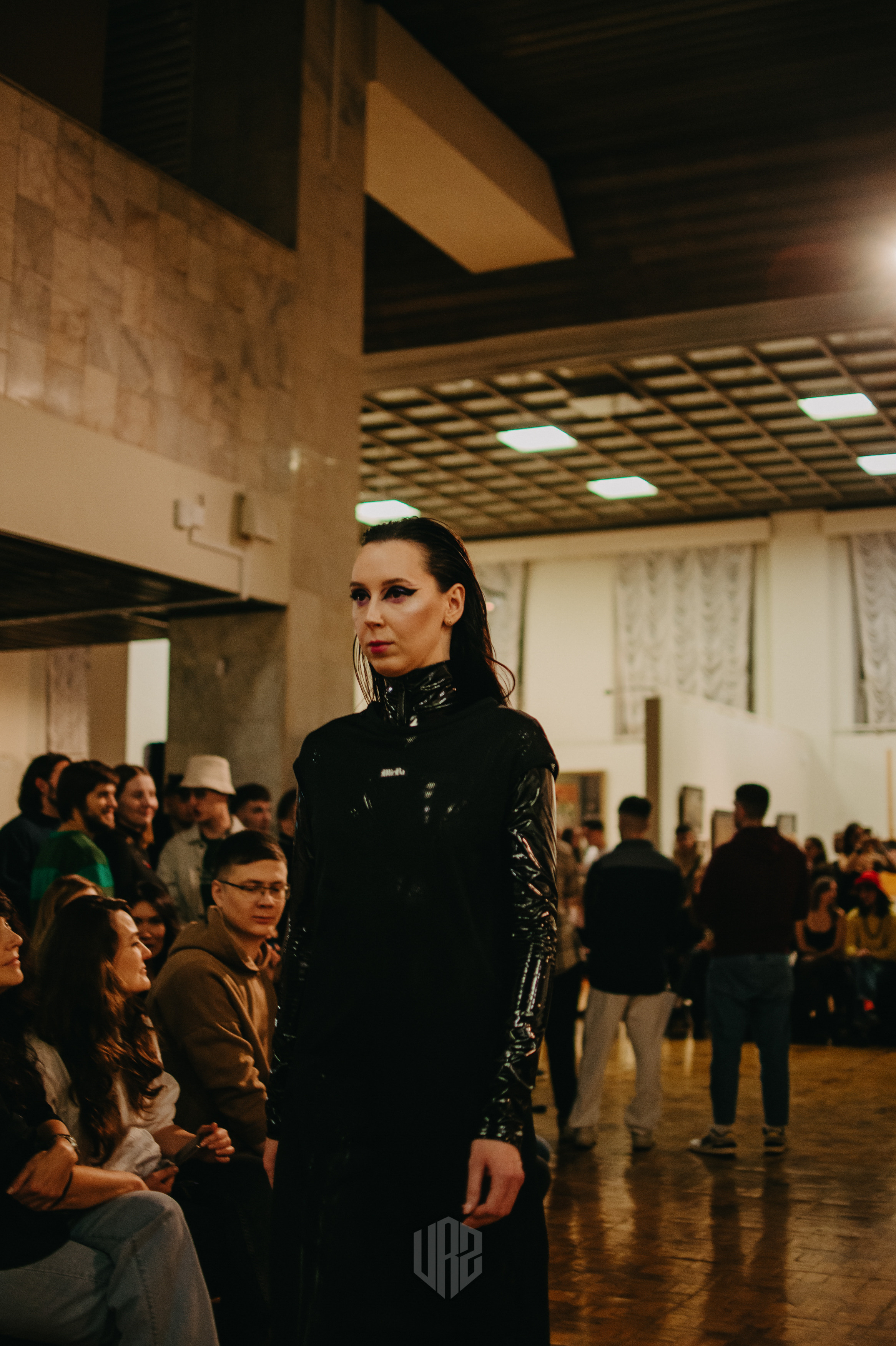 Показ концептуального бренда «MIRBA». Контент фотограф Илья Урс