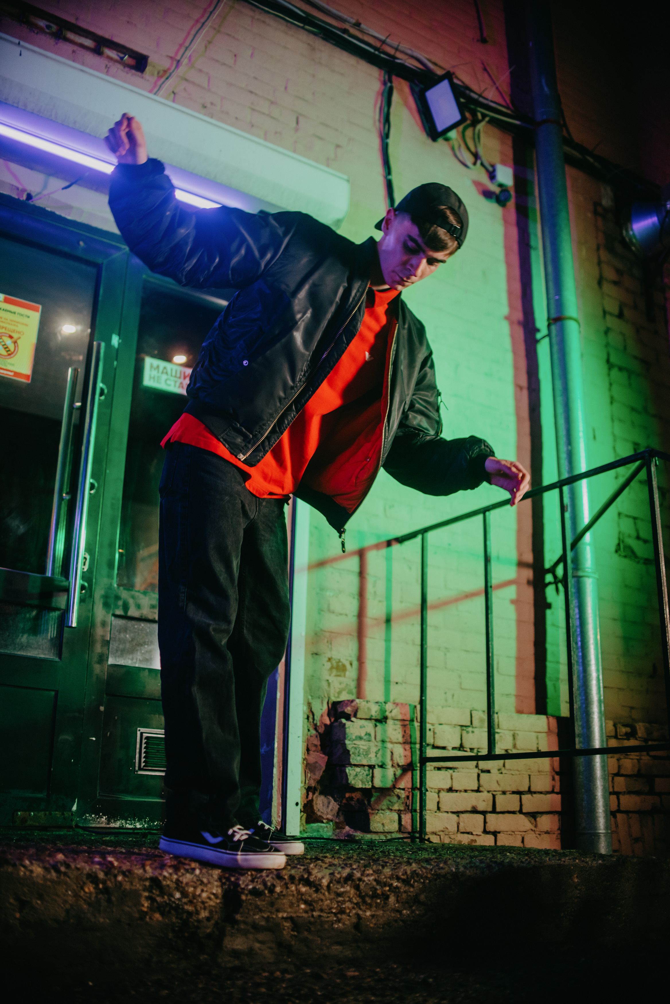 Backstage for BAZA| Кинотеатр «Смена». Контент фотограф Илья Урс