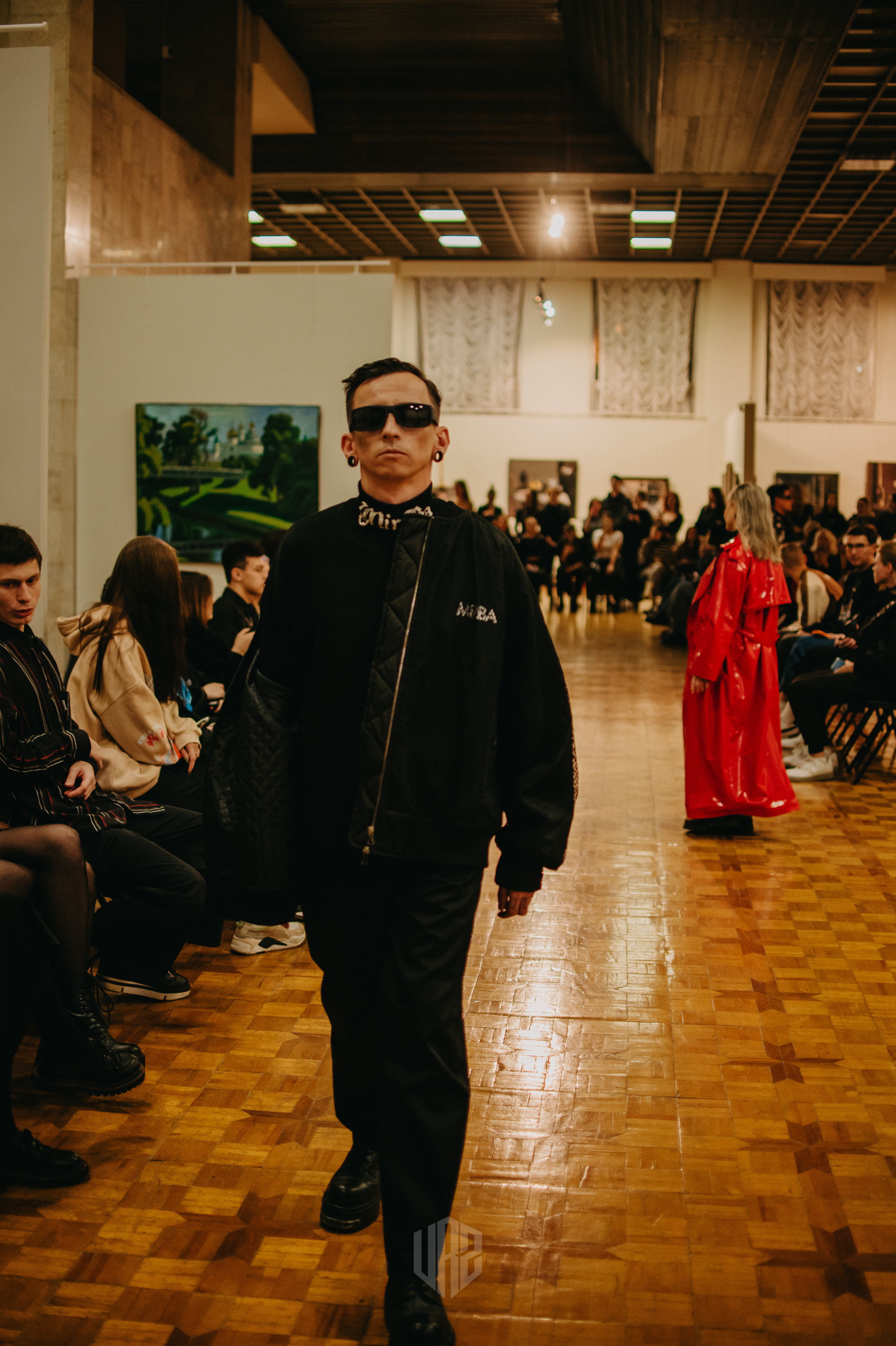 Показ концептуального бренда «MIRBA». Контент фотограф Илья Урс