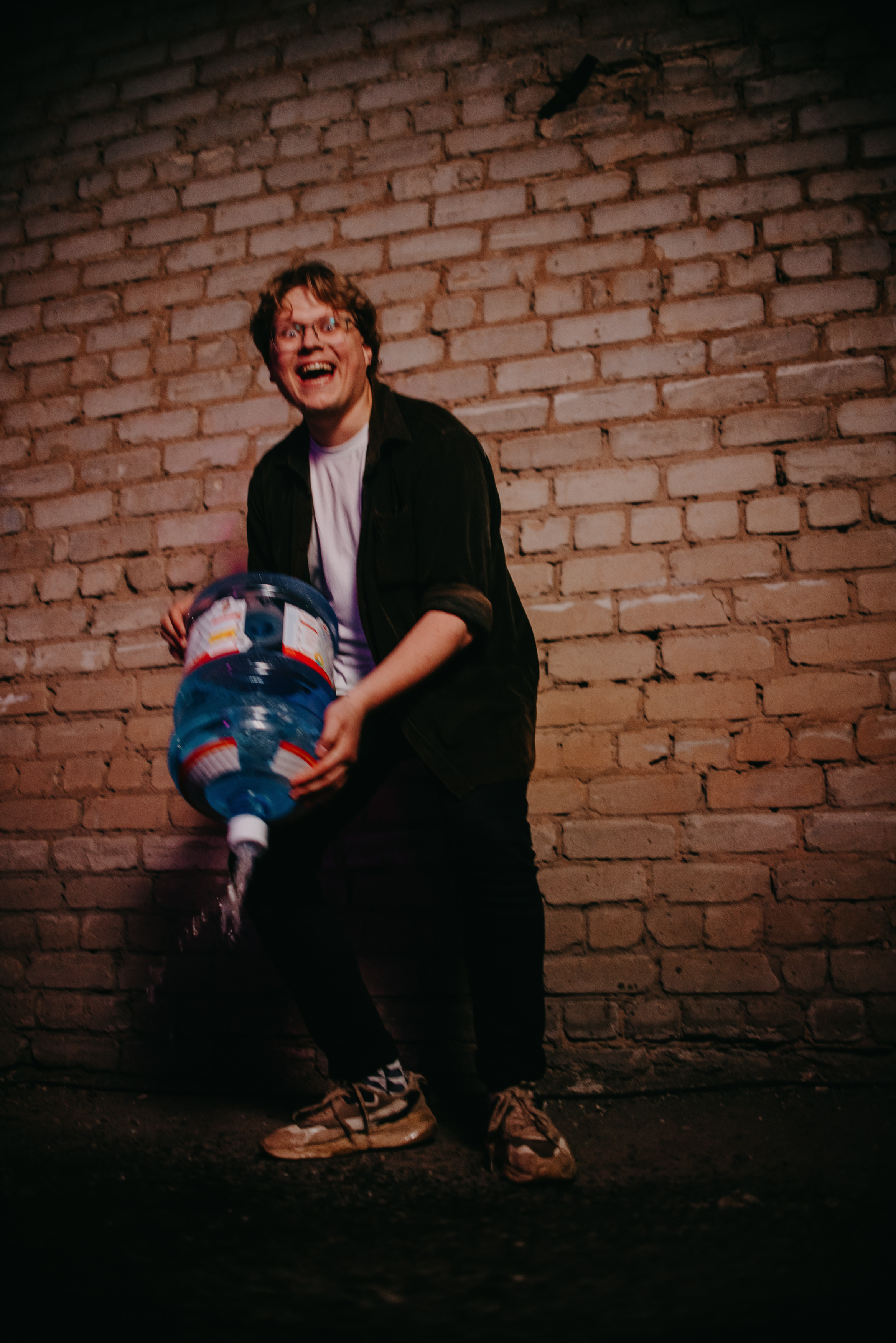 Backstage for BAZA| Кинотеатр «Смена». Контент фотограф Илья Урс