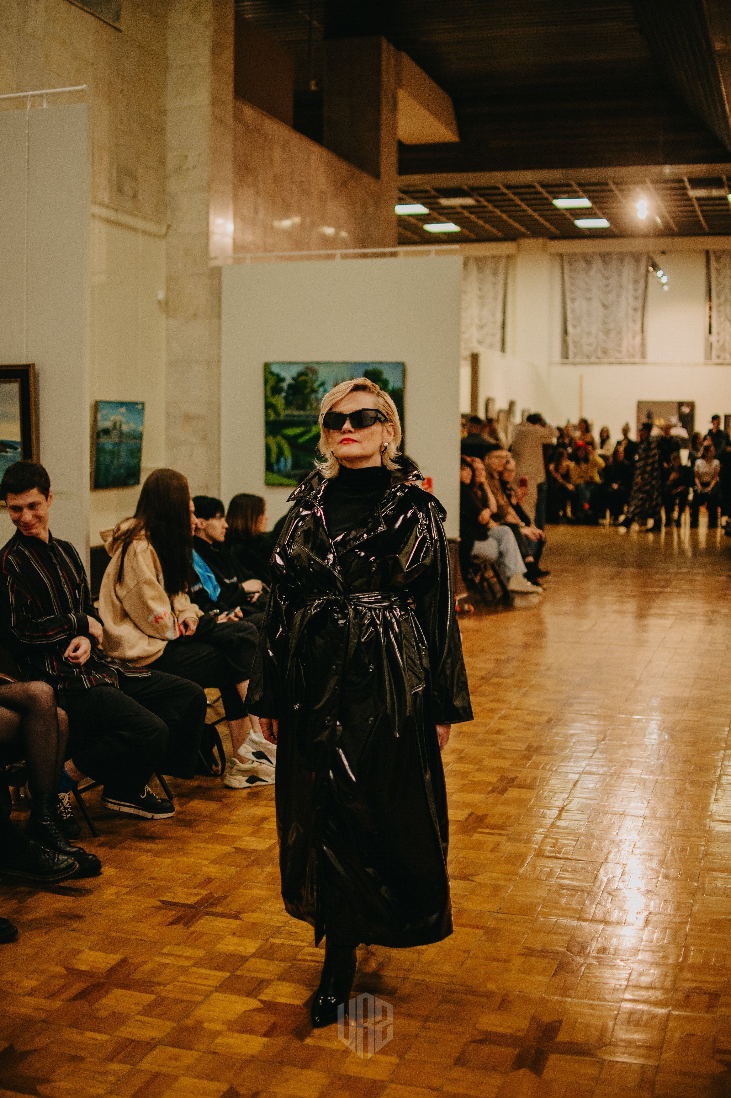 Показ концептуального бренда «MIRBA». Контент фотограф Илья Урс