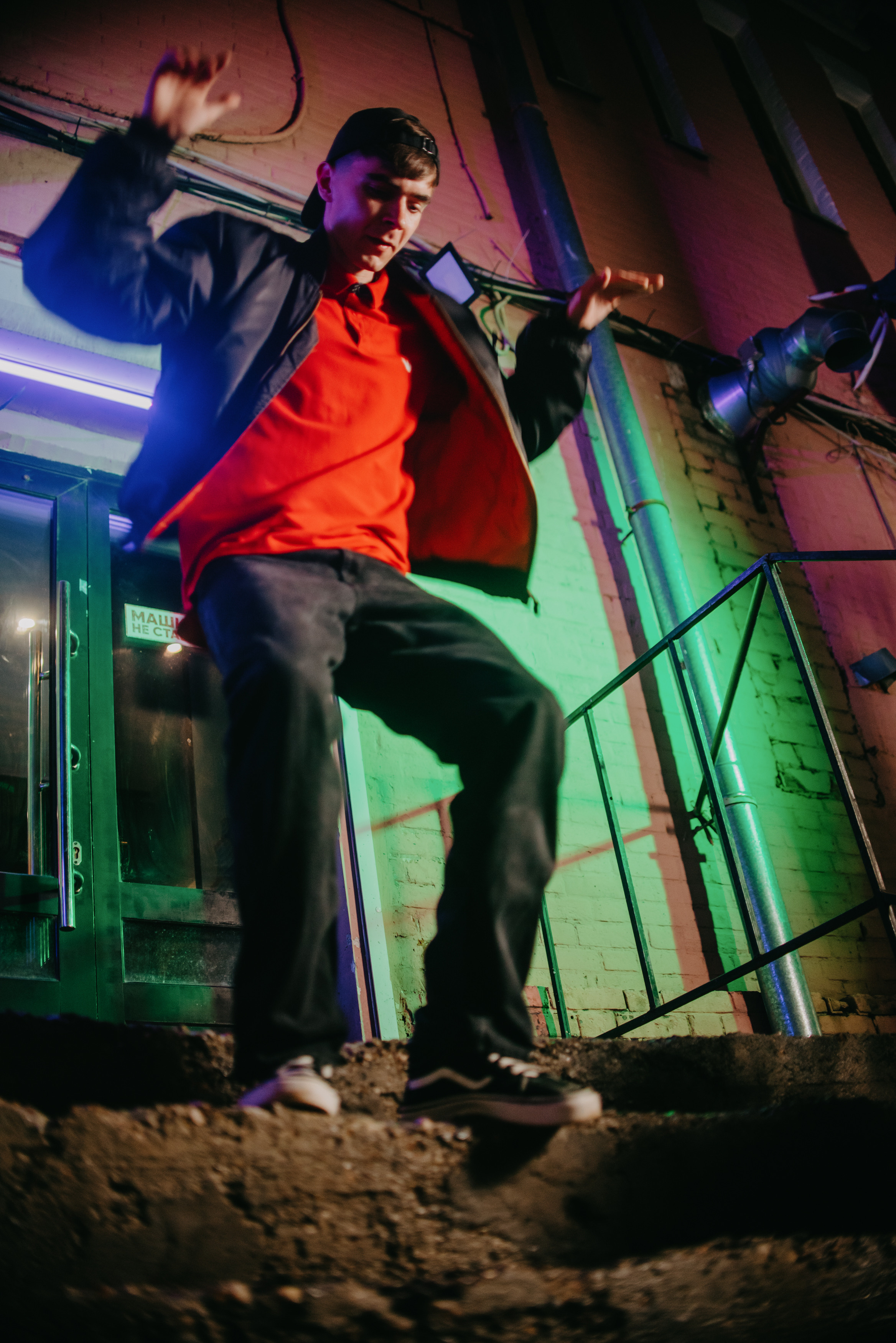 Backstage for BAZA| Кинотеатр «Смена». Контент фотограф Илья Урс