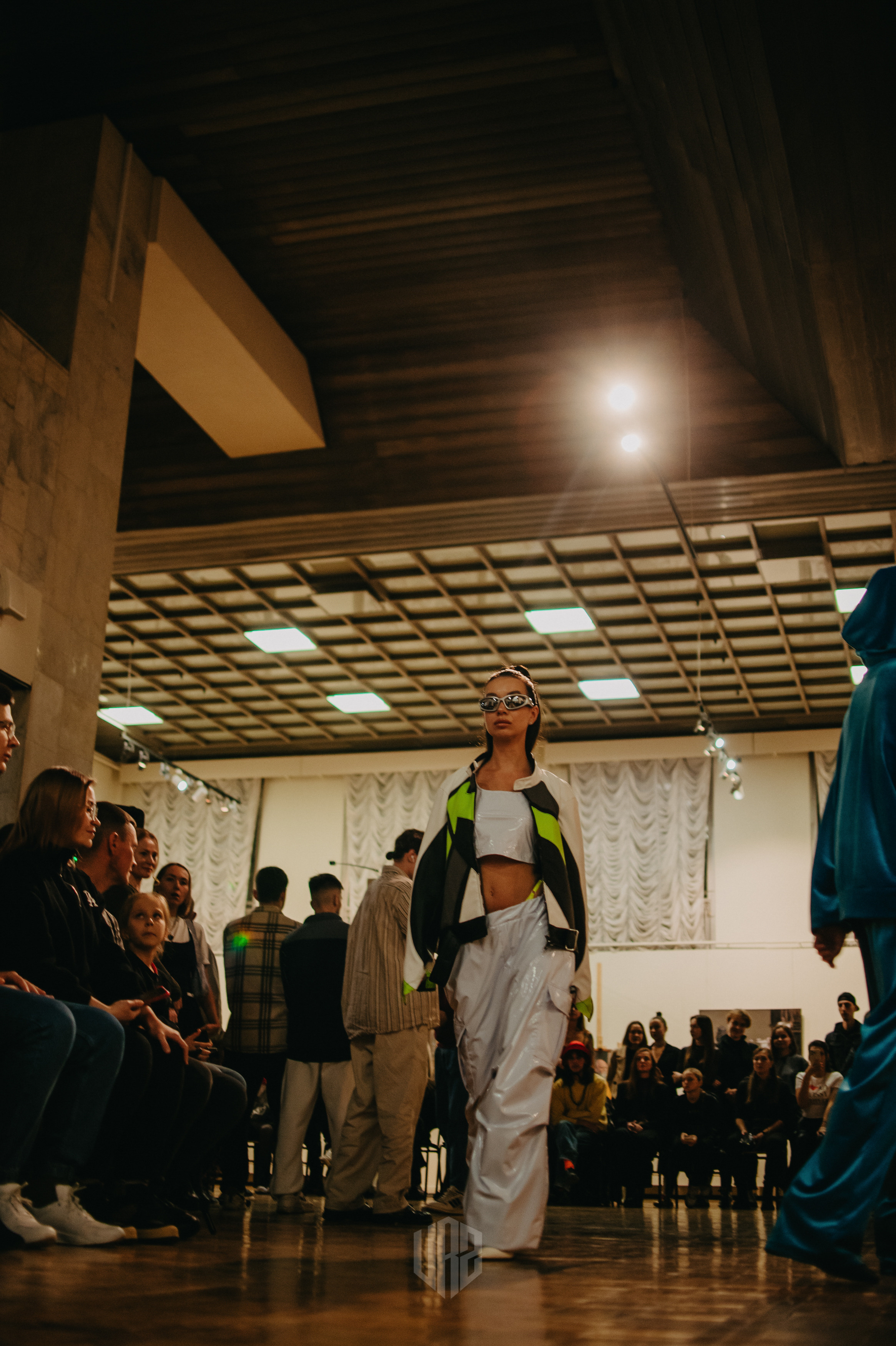 Показ концептуального бренда «MIRBA». Контент фотограф Илья Урс