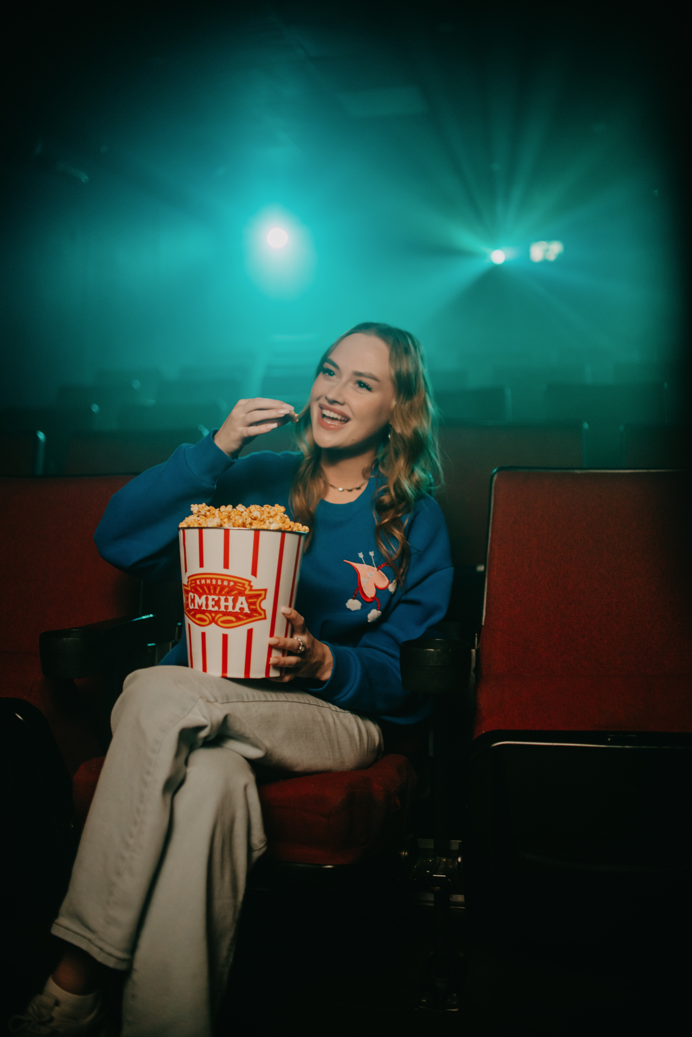 Backstage for BAZA| Кинотеатр «Смена». Контент фотограф Илья Урс