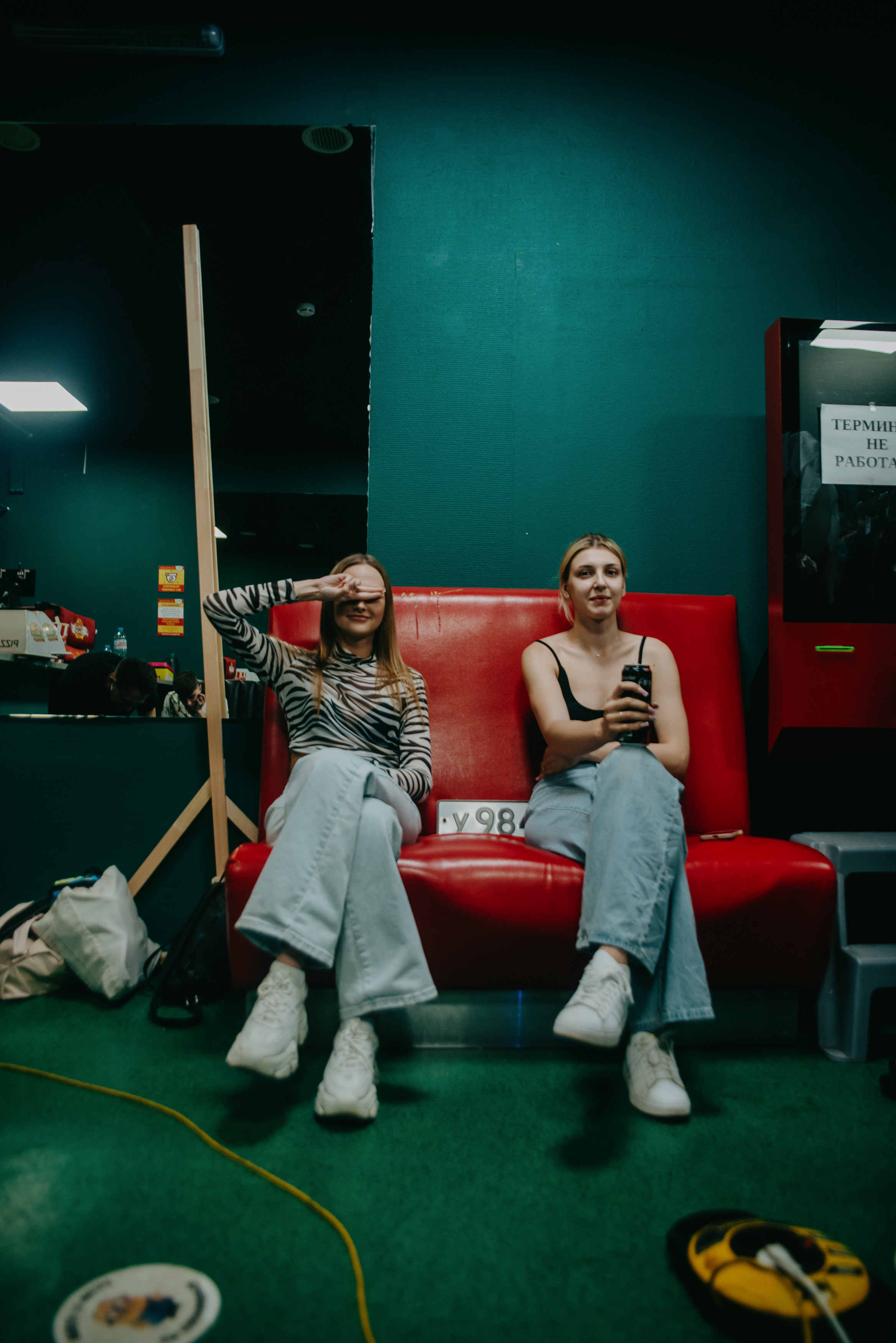 Backstage for BAZA| Кинотеатр «Смена». Контент фотограф Илья Урс