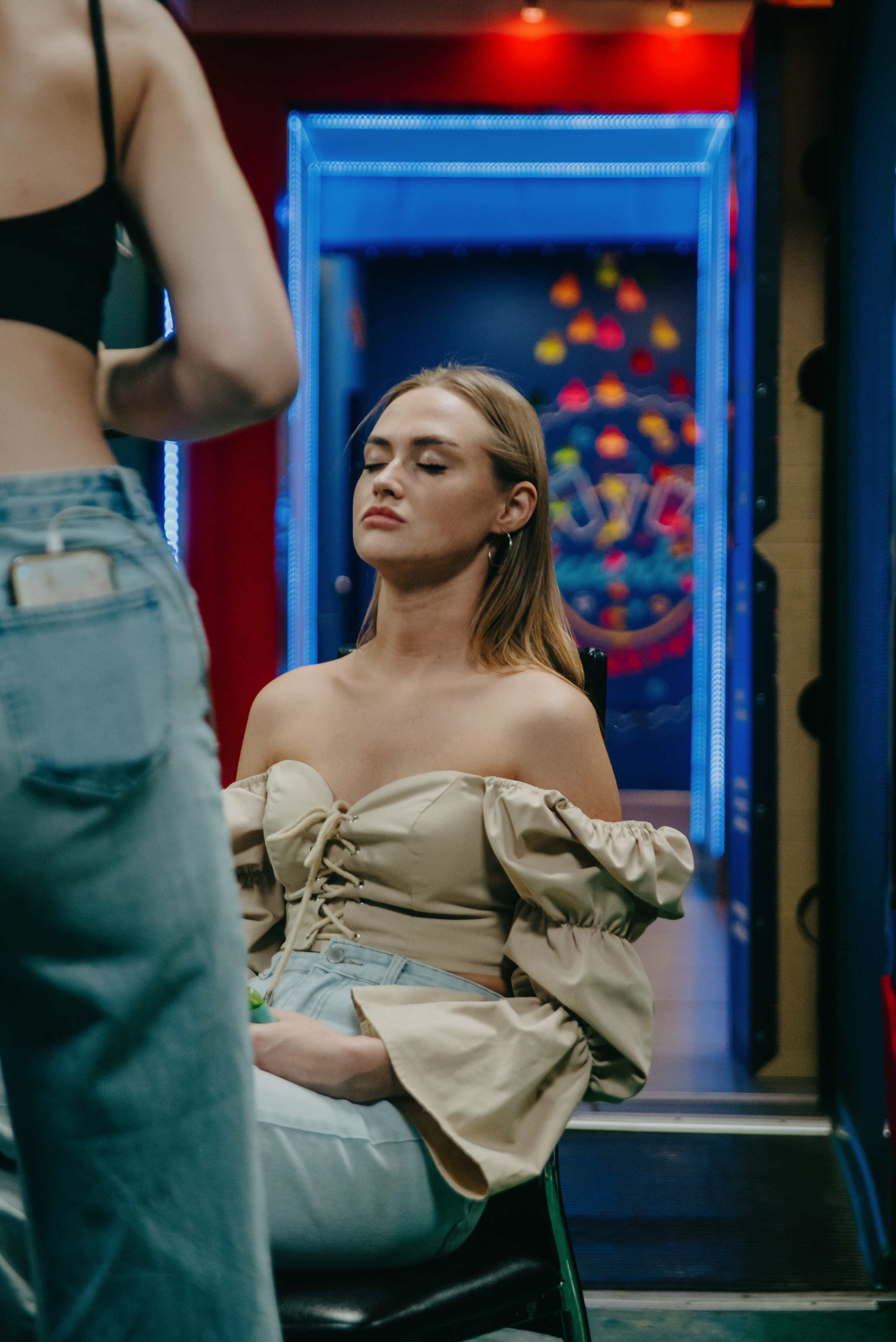 Backstage for BAZA| Кинотеатр «Смена». Контент фотограф Илья Урс