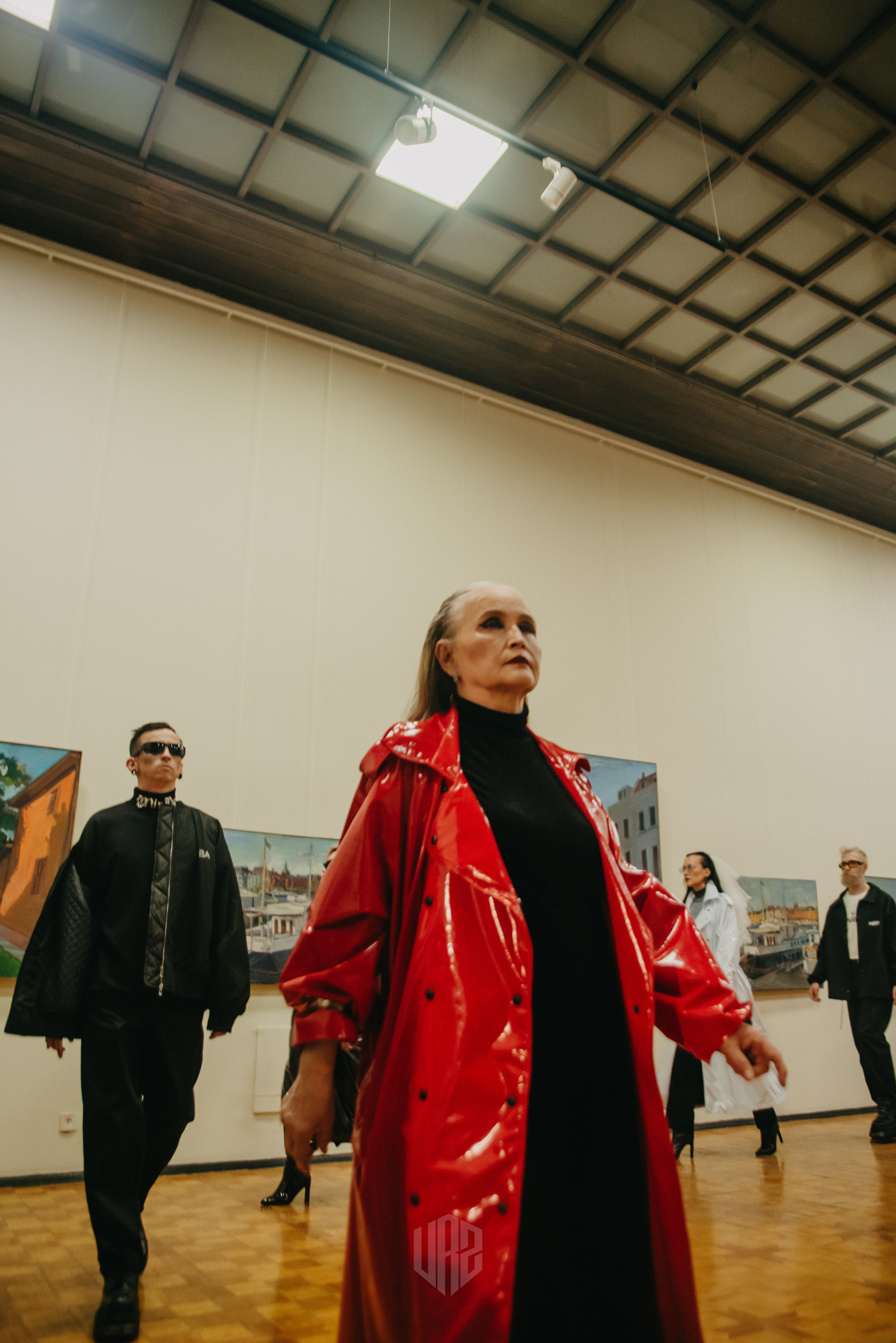 Показ концептуального бренда «MIRBA». Контент фотограф Илья Урс