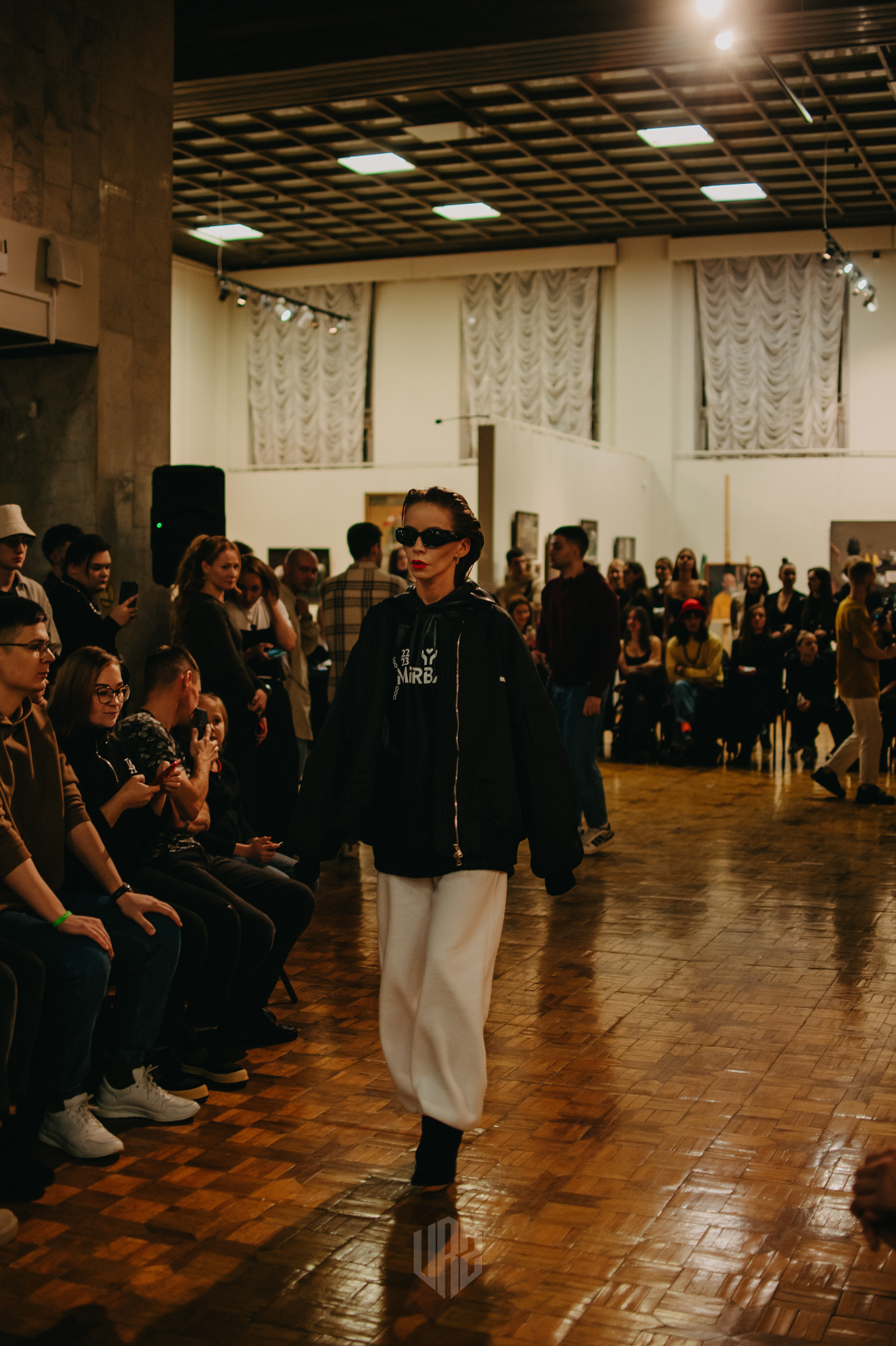 Показ концептуального бренда «MIRBA». Контент фотограф Илья Урс