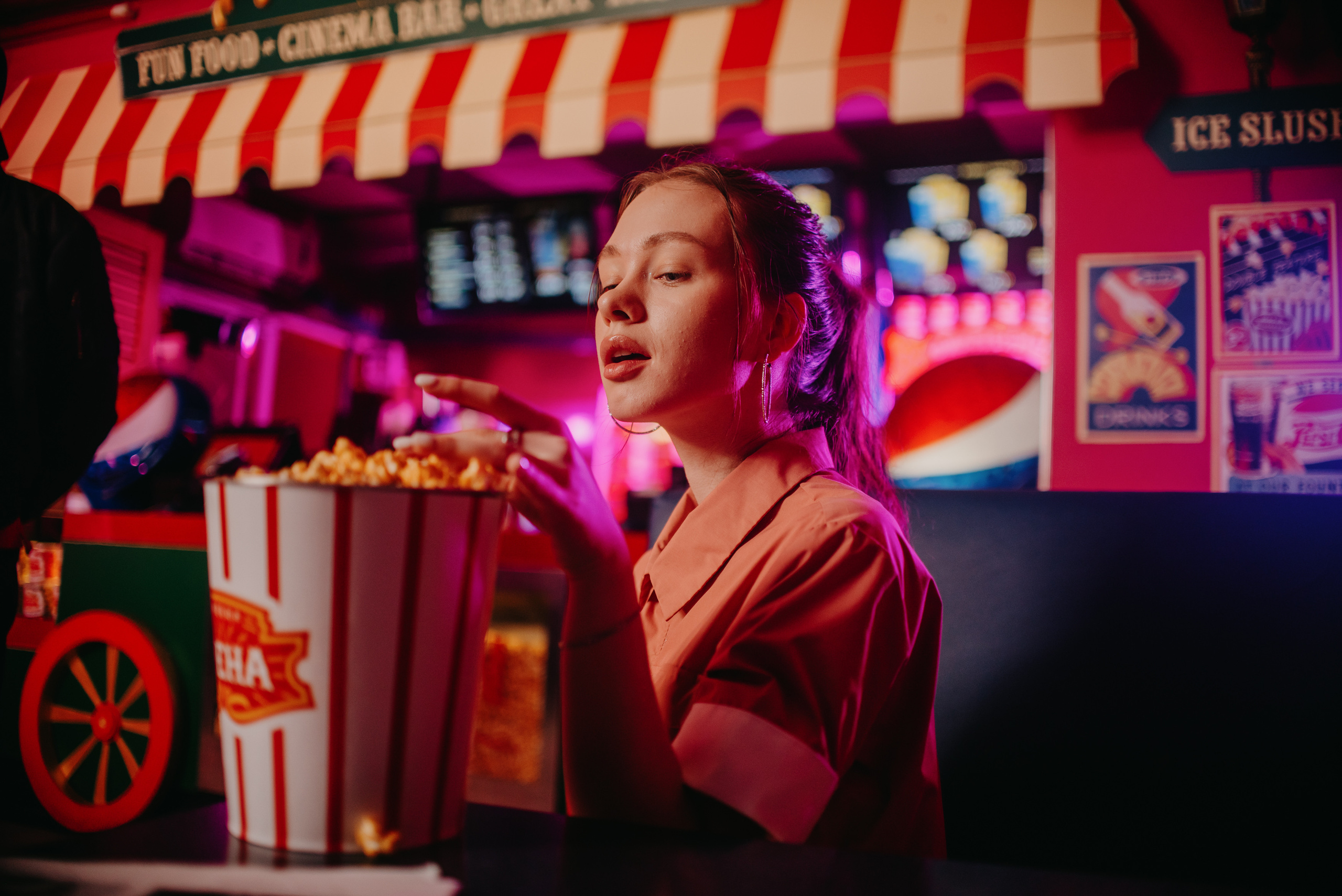 Backstage for BAZA| Кинотеатр «Смена». Контент фотограф Илья Урс