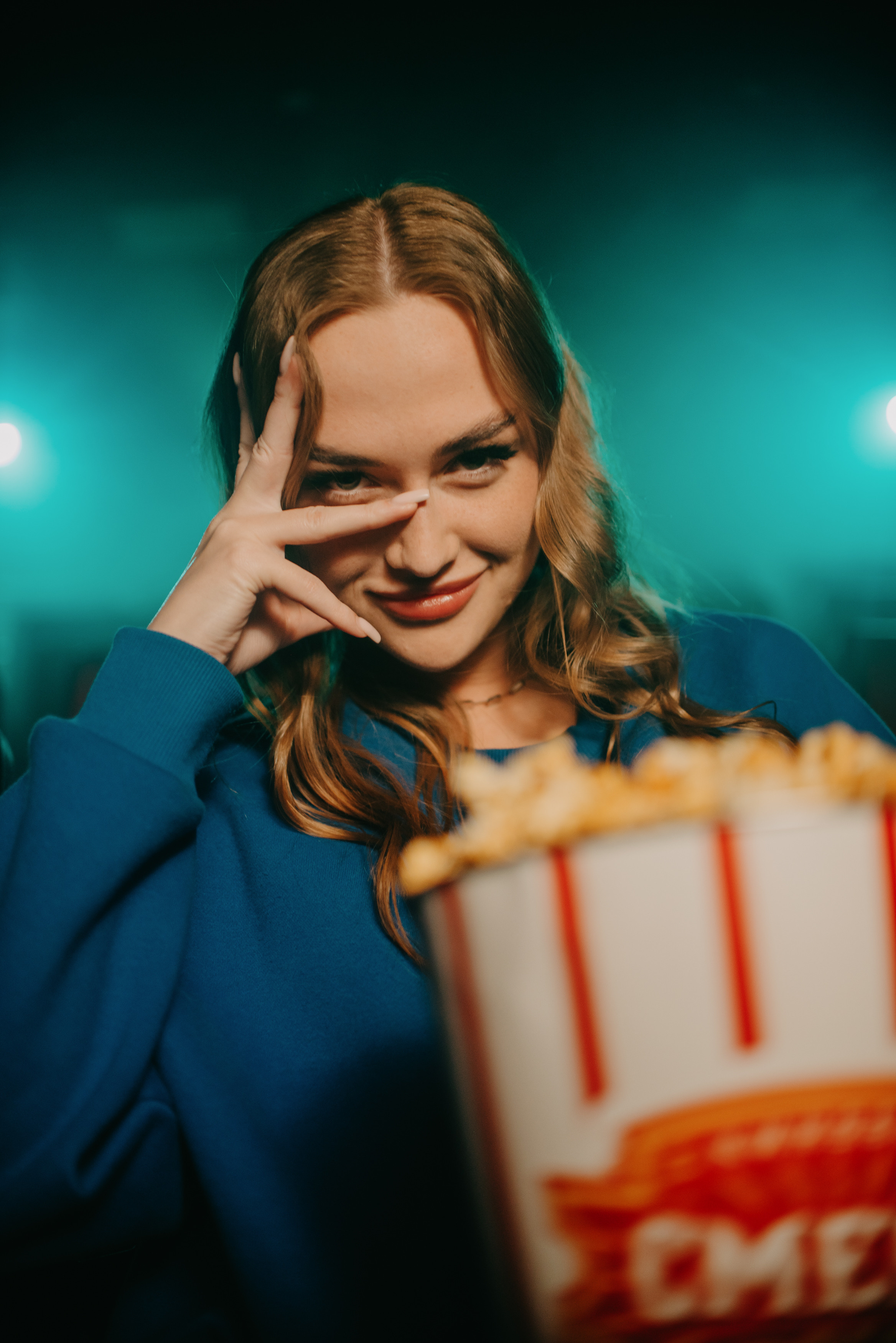 Backstage for BAZA| Кинотеатр «Смена». Контент фотограф Илья Урс