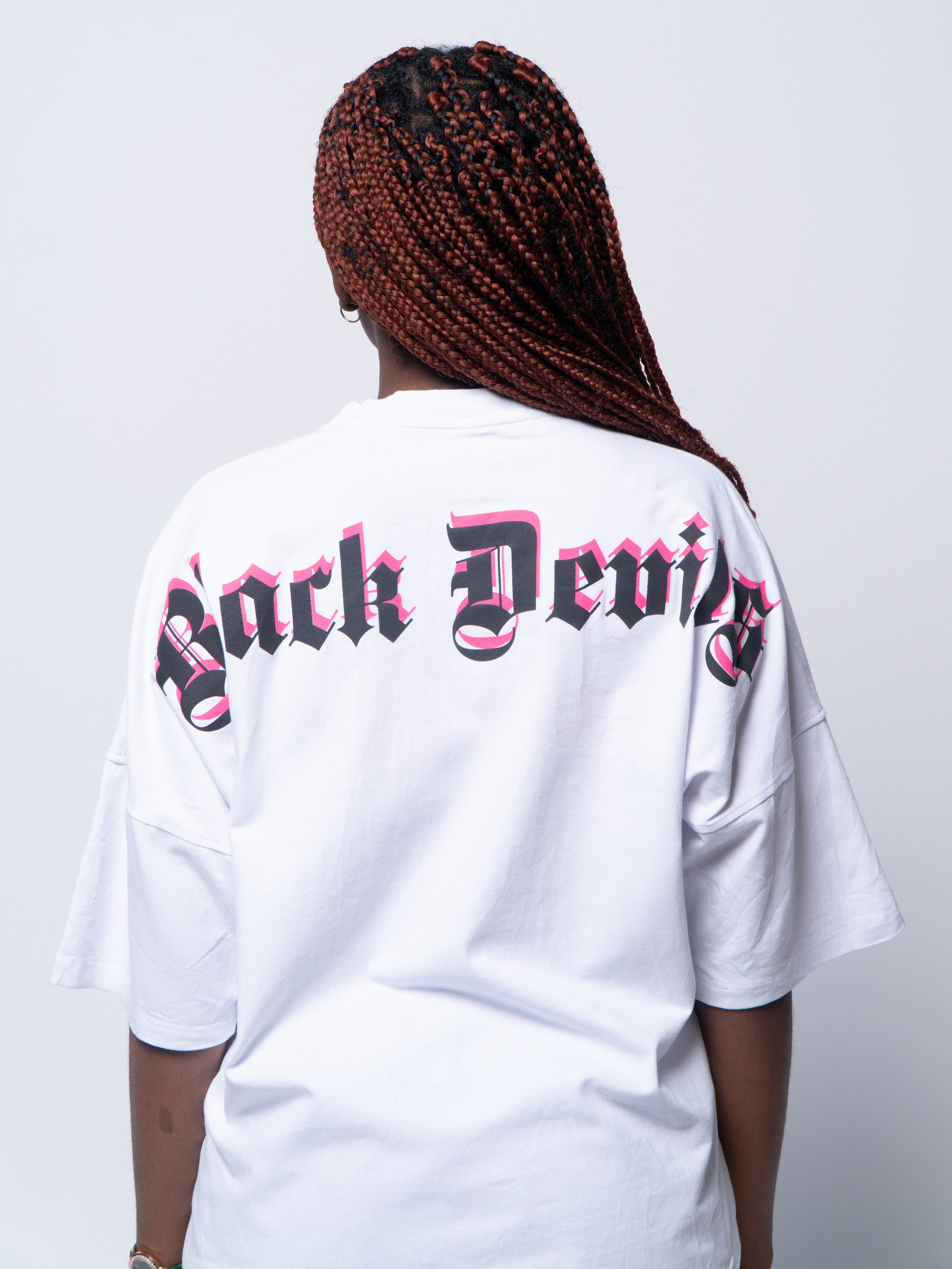 Модельная съемка. Фото для Маркетплейсов