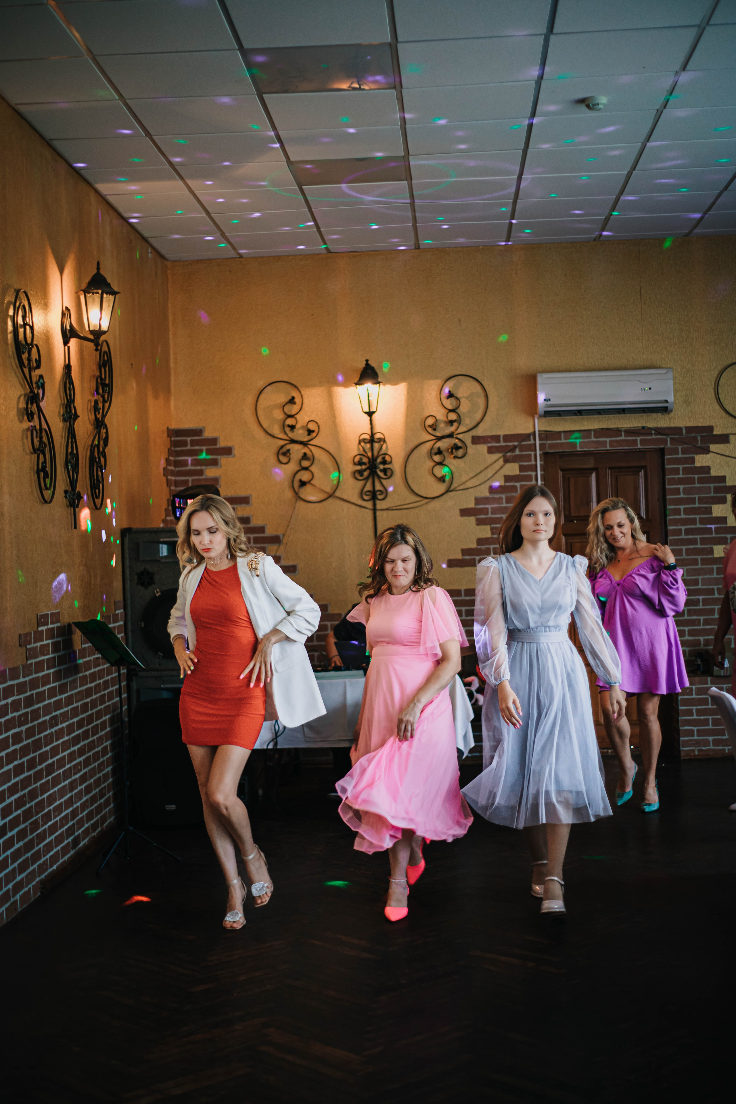 Юрий и Анастасия. Фотограф Дарья Маташкова