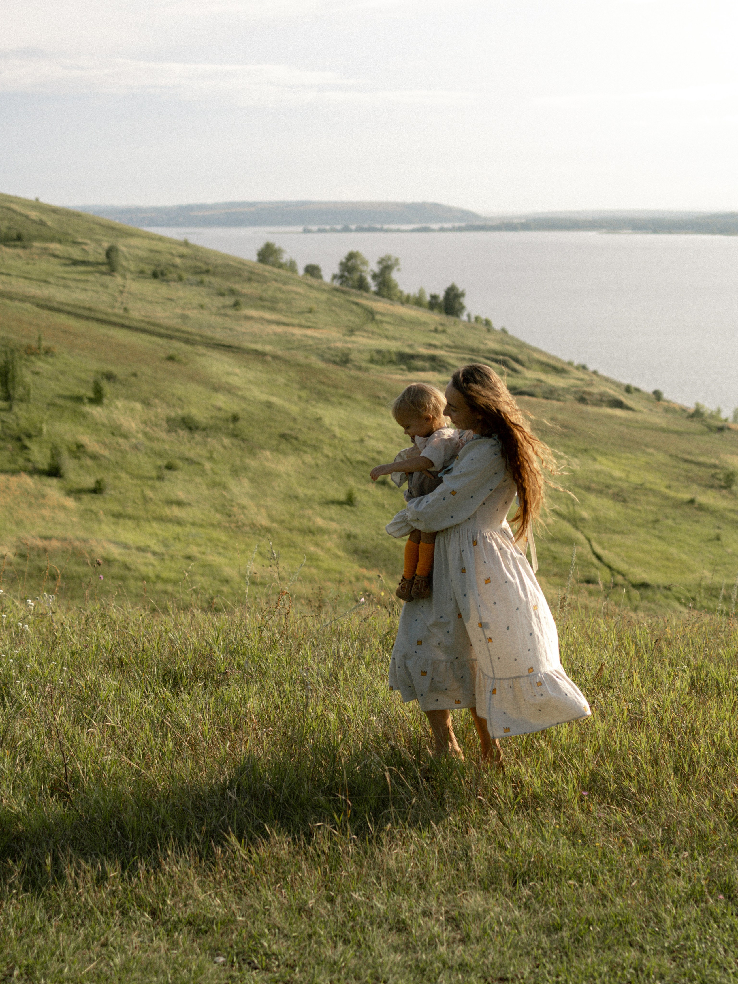 На смотровой. Фотограф Зарина. Казань