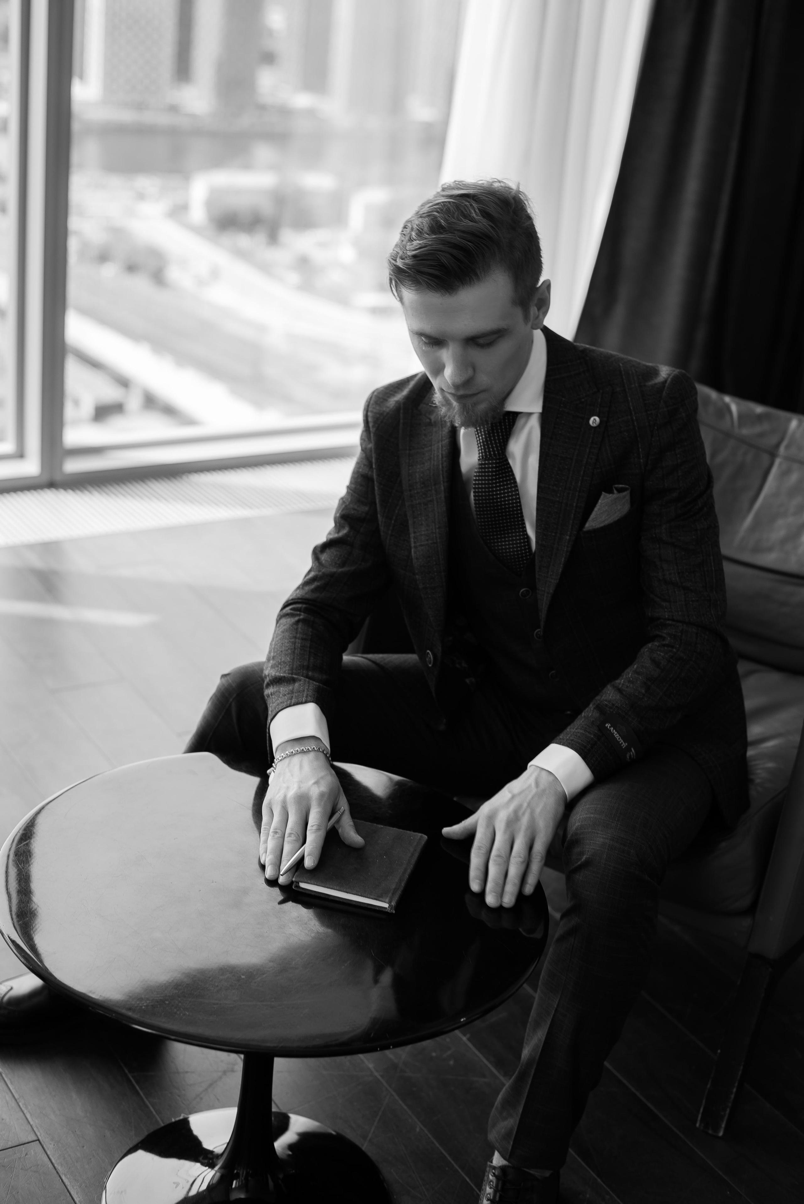 Мужской портрет. Контент фотограф в Москве Лихачева Ксения