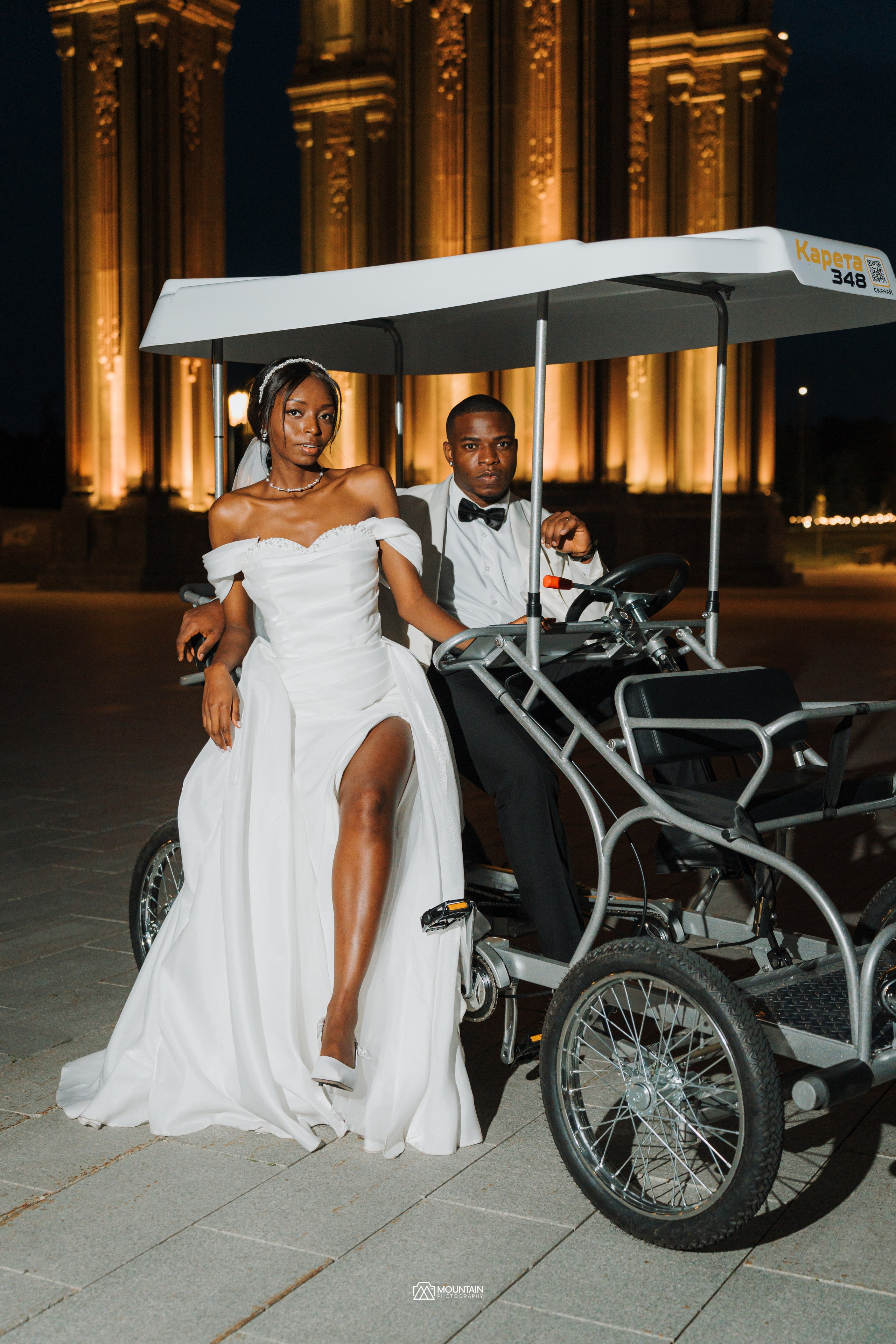 Bernise & Daniel. Photographer based in moscow Peter Tchana