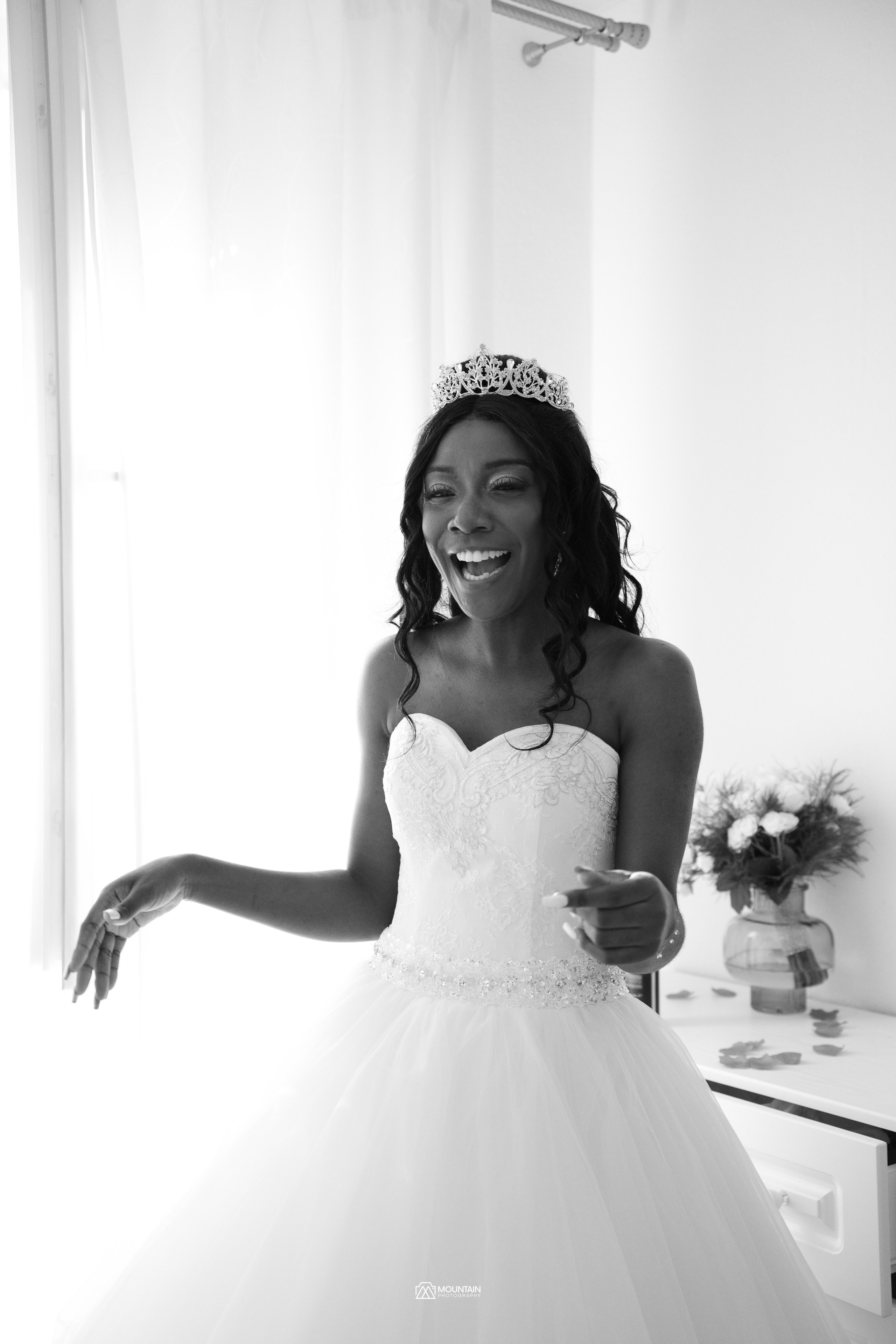 Synthia and Jospin Part 2. Я занимаюсь событийной, свадебной, товарной, студийной… фотографией