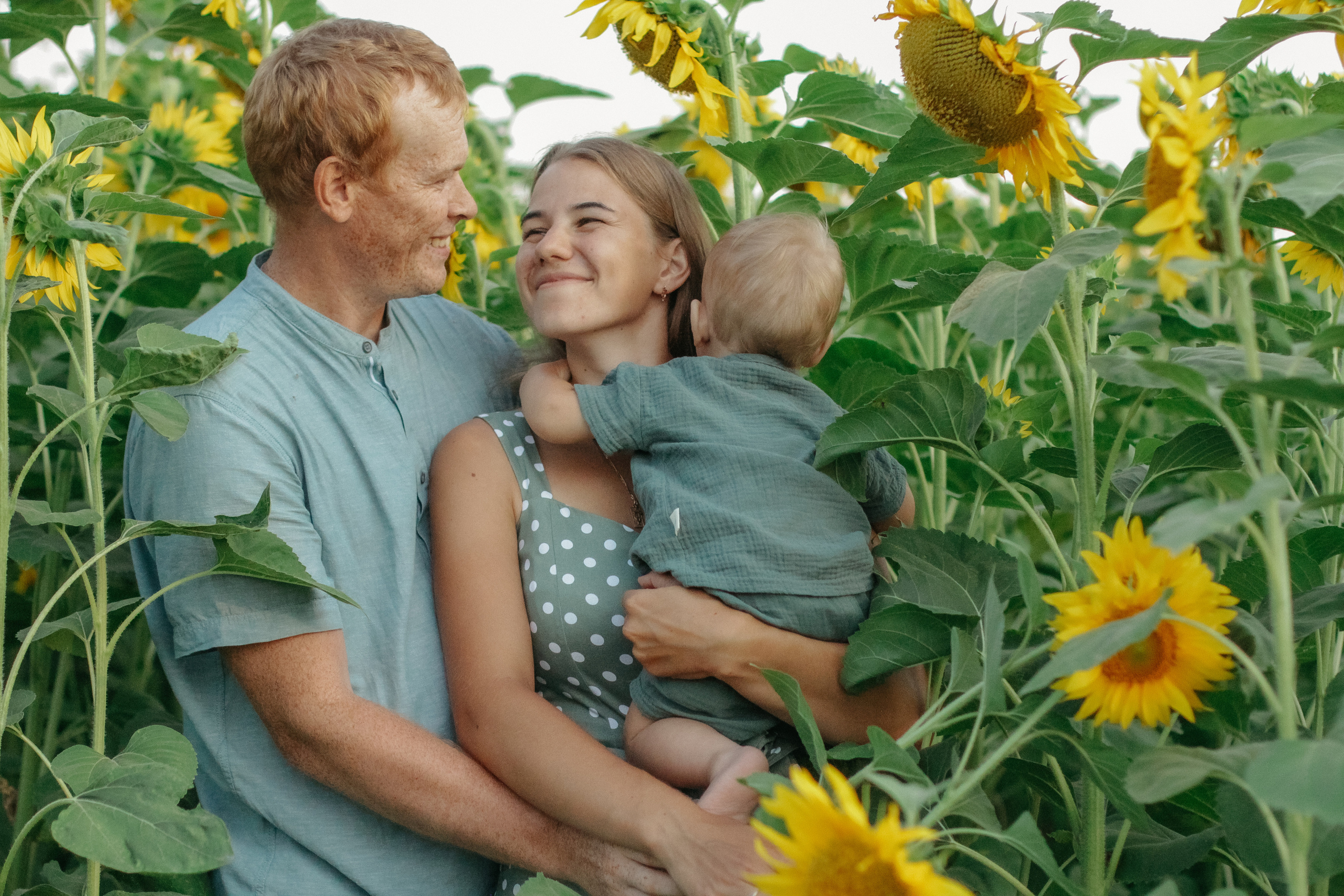 Яна, Артем и Тимоша. Семейный фотограф Анапа