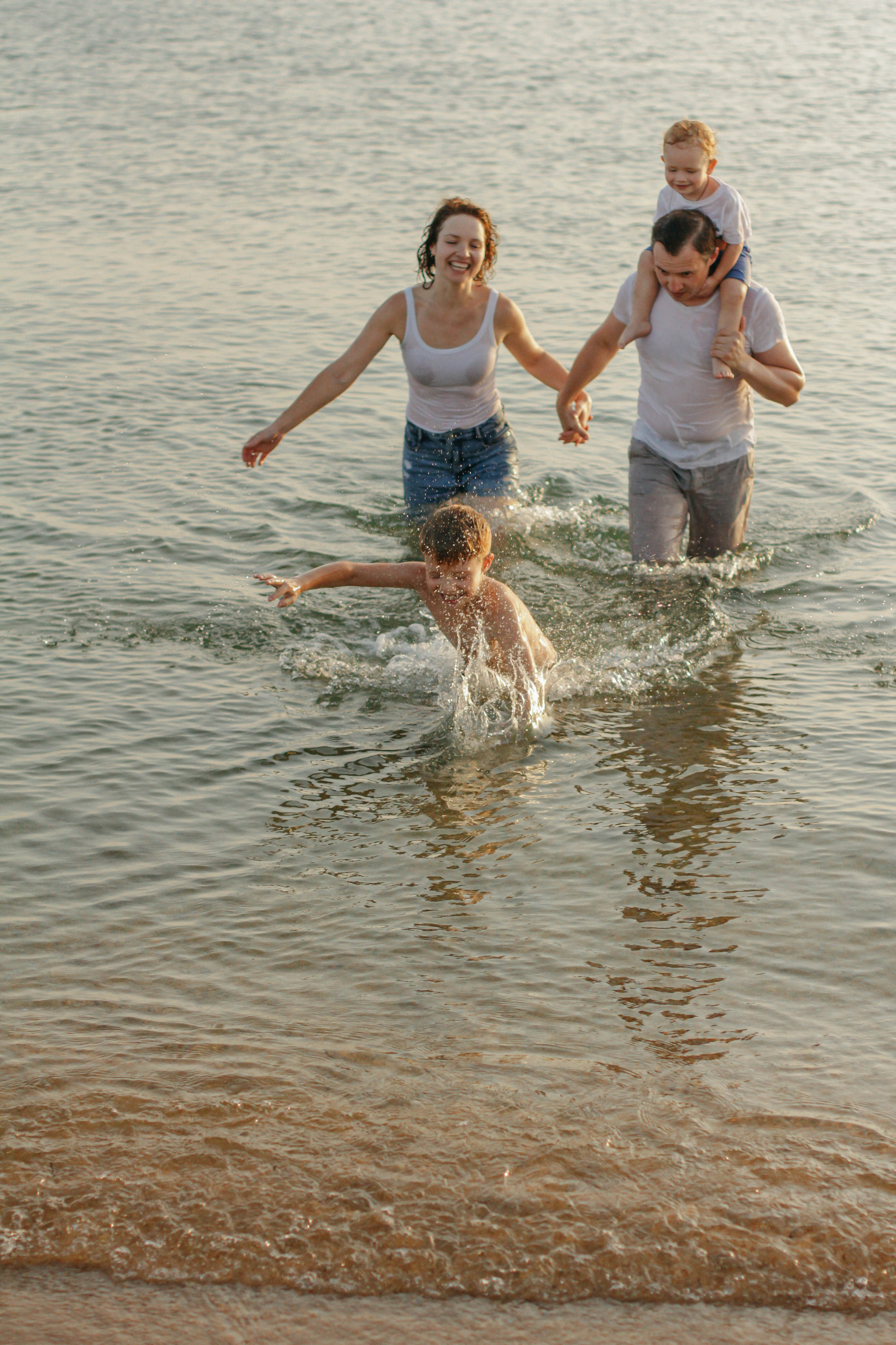 Марина, Максим, Матвей и Мирон. Семейный фотограф Анапа