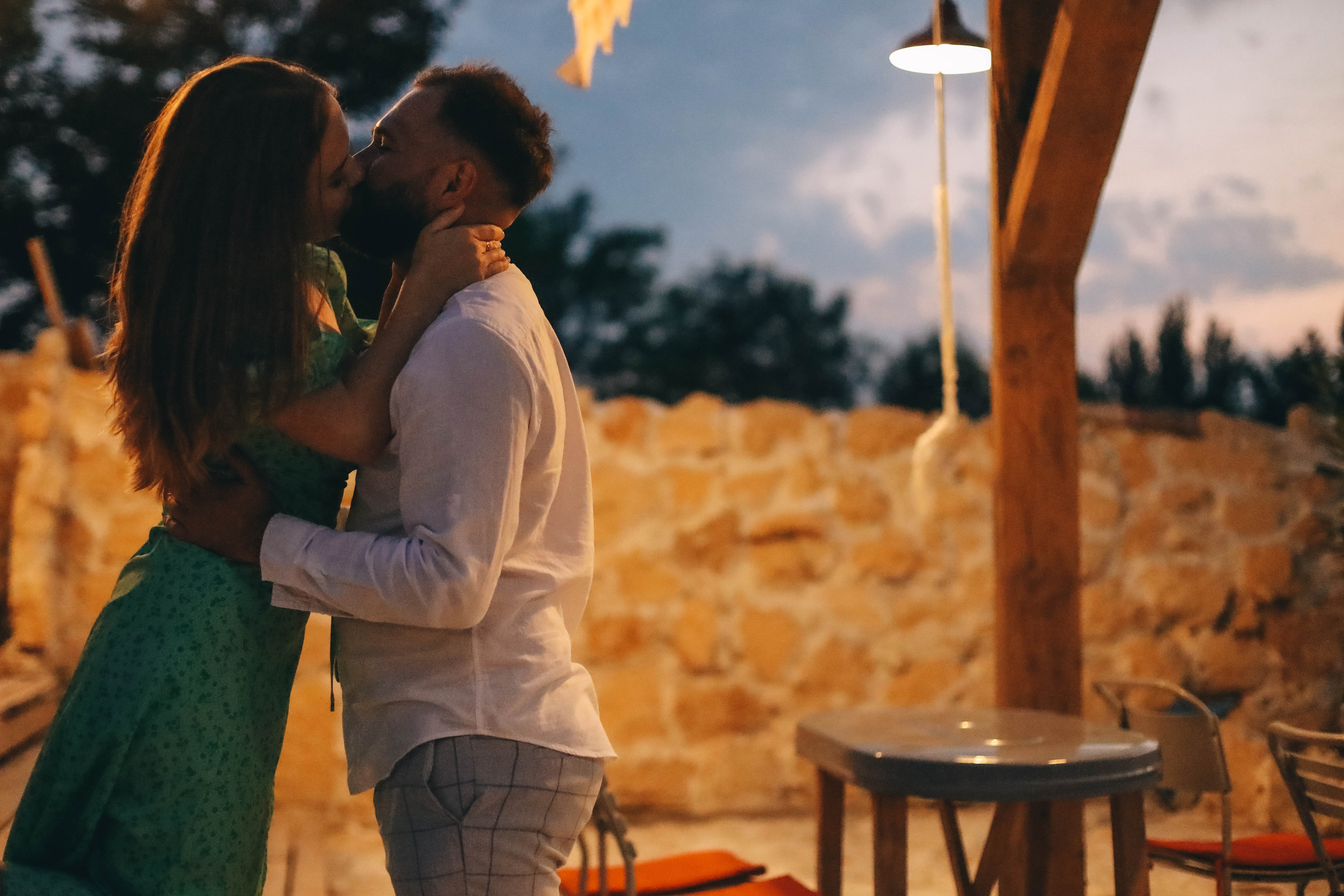 Юля и Слава в Мейзон. Семейный фотограф Анапа