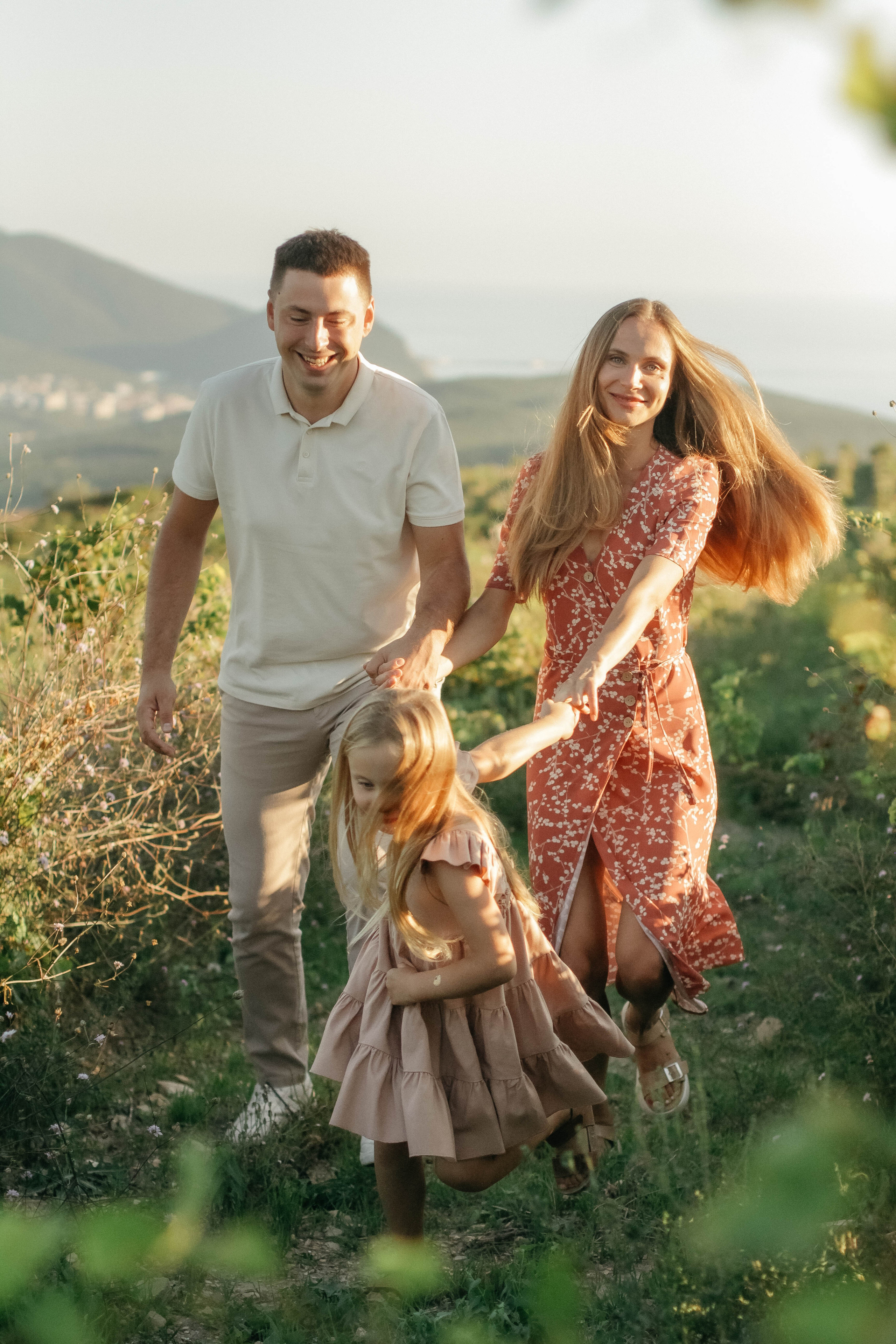 Рената, Алексей и Алиса. Семейный фотограф Анапа