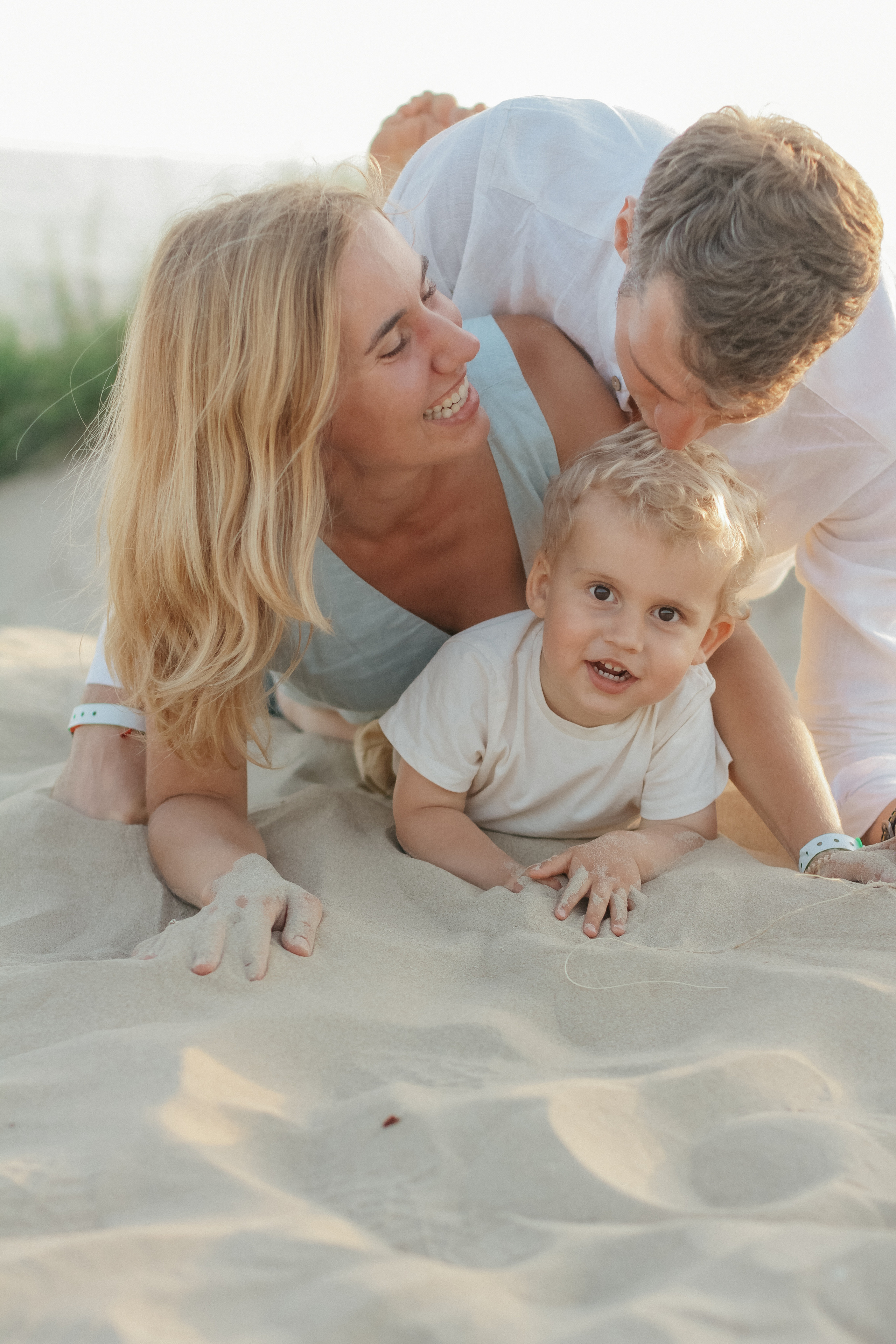 Света, Тема и Ива. Семейный фотограф Анапа
