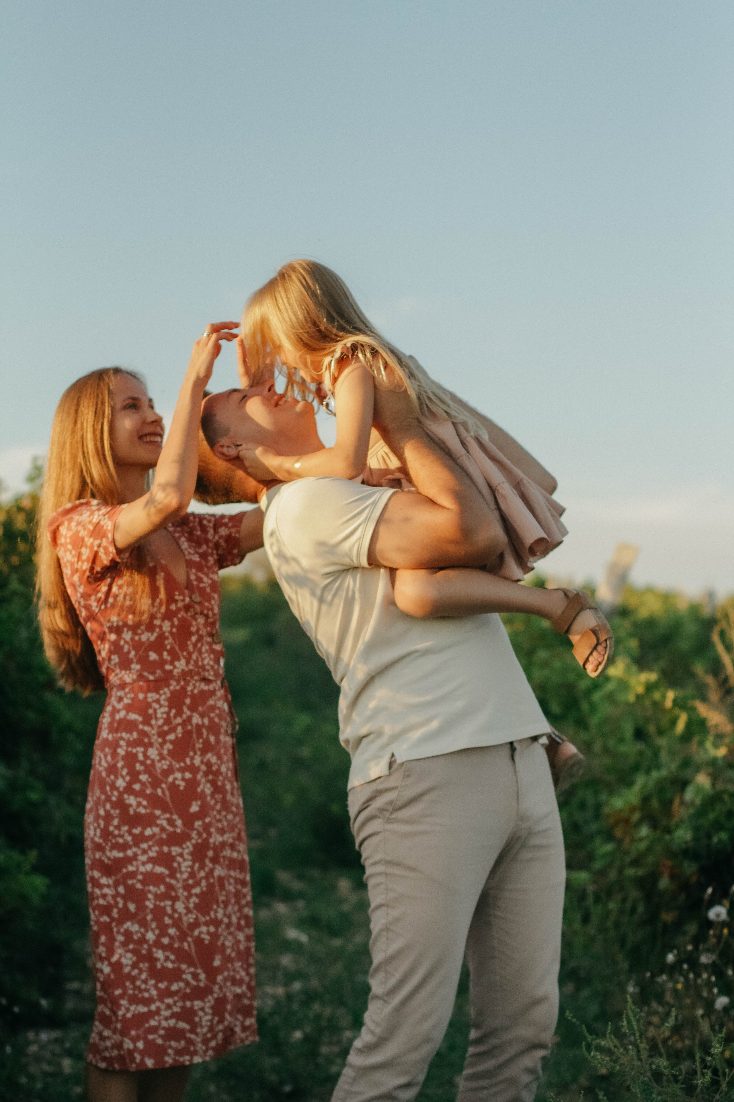 Рената, Алексей и Алиса. Семейный фотограф Анапа