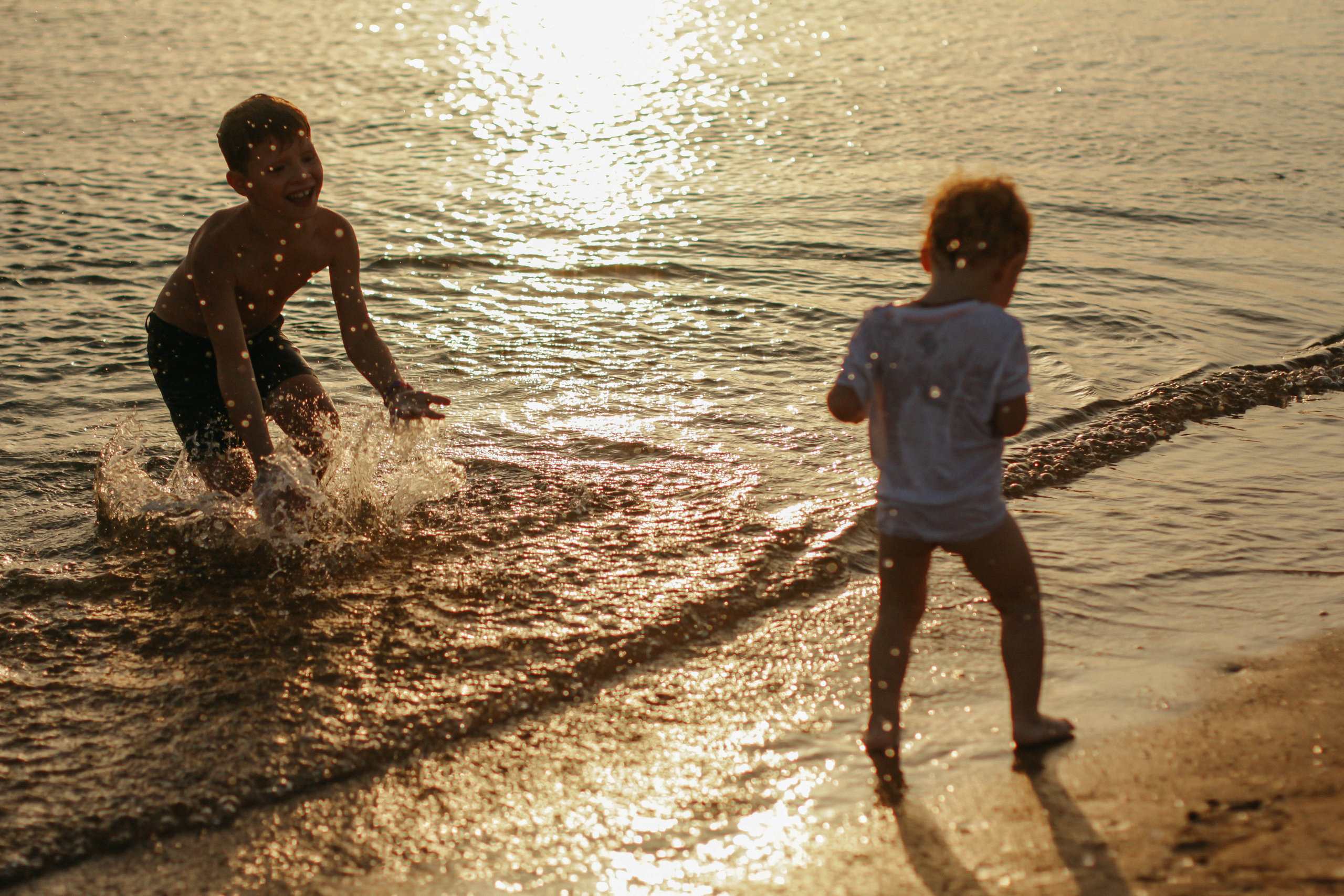 Марина, Максим, Матвей и Мирон. Семейный фотограф Анапа
