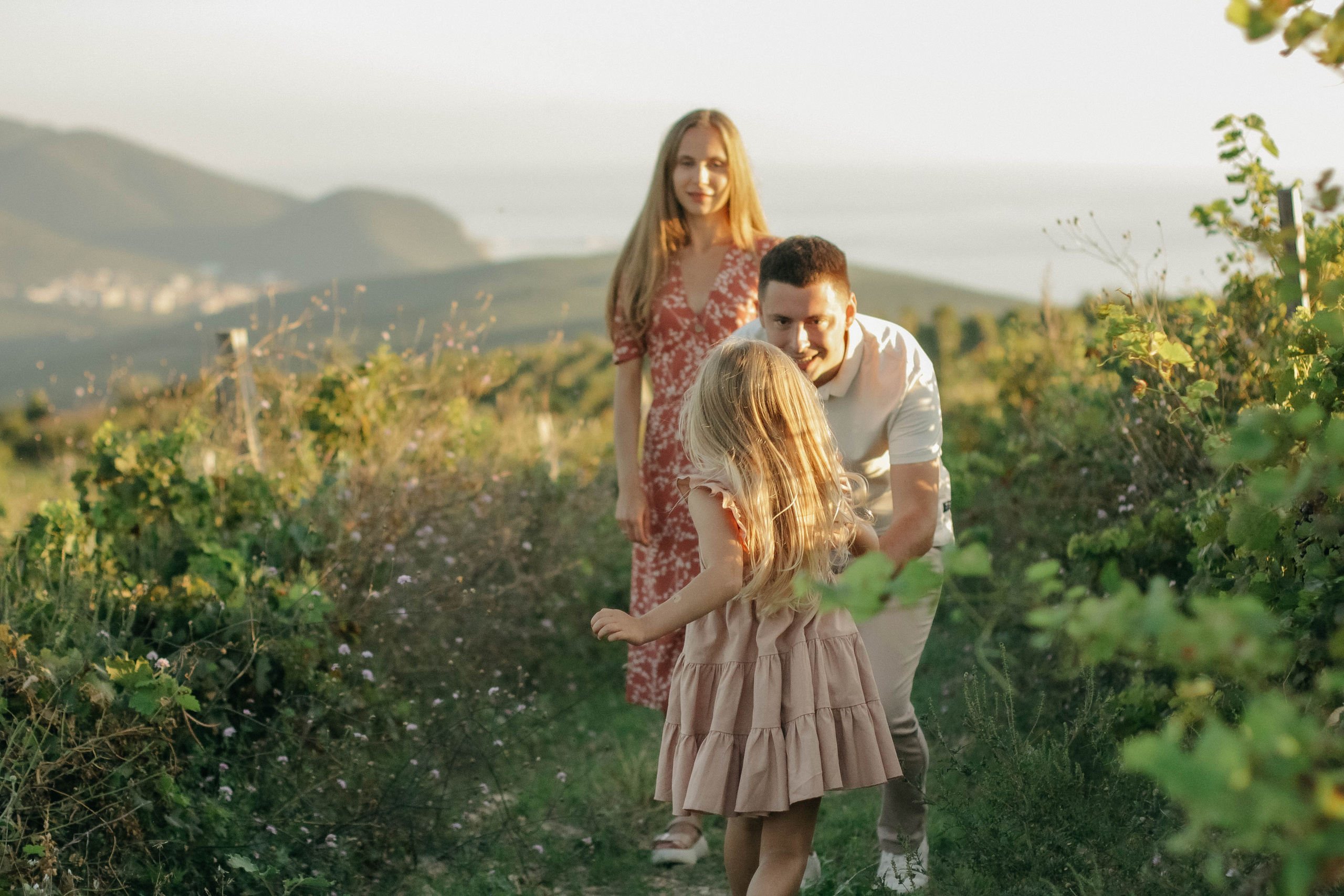 Рената, Алексей и Алиса. Семейный фотограф Анапа