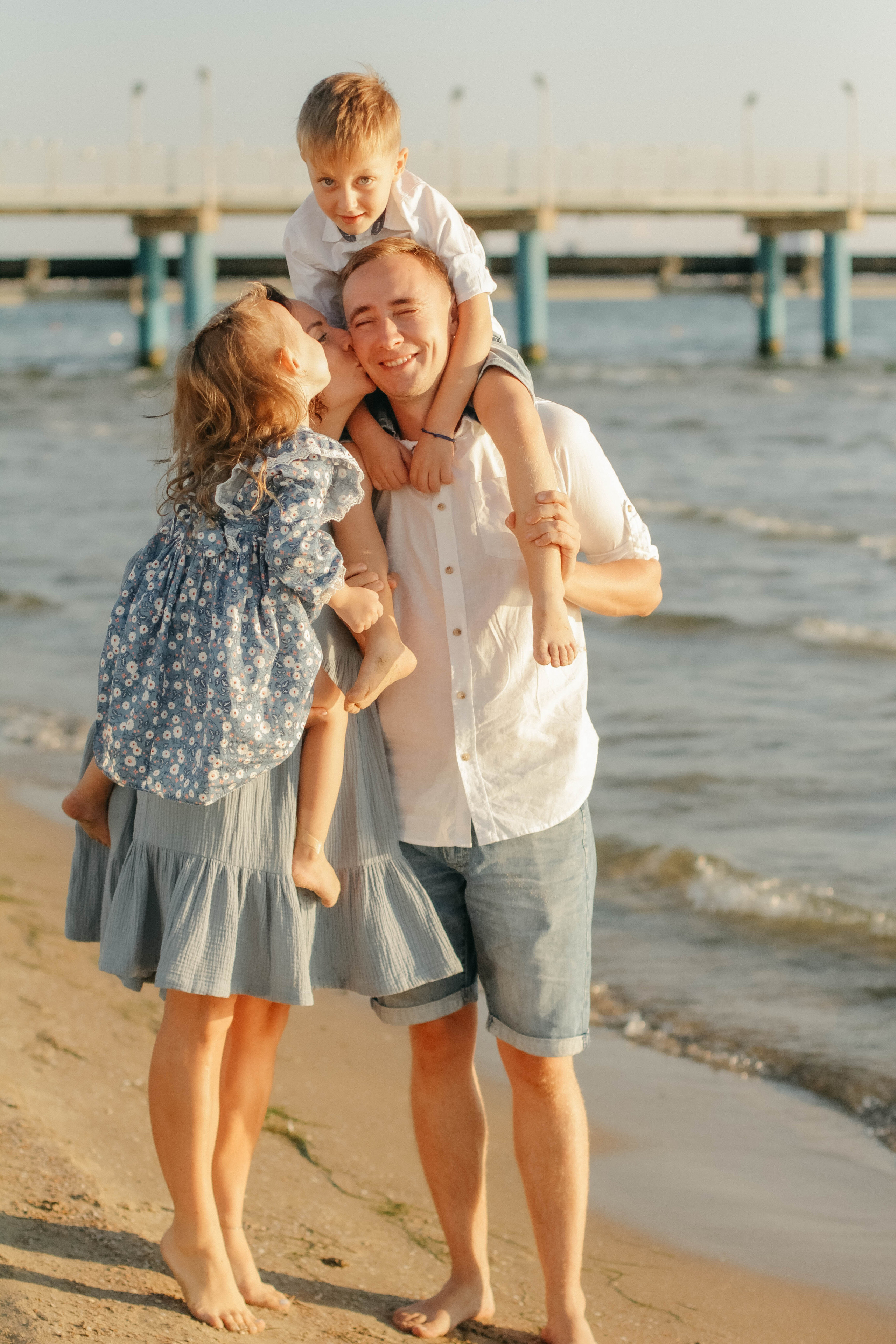Вера, Алексей, Лев и Даша. Семейный фотограф Анапа