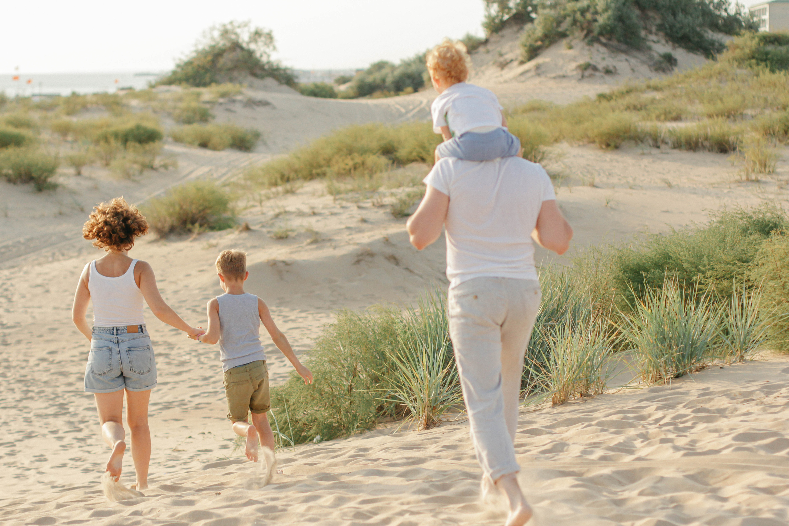 Марина, Максим, Матвей и Мирон. Семейный фотограф Анапа