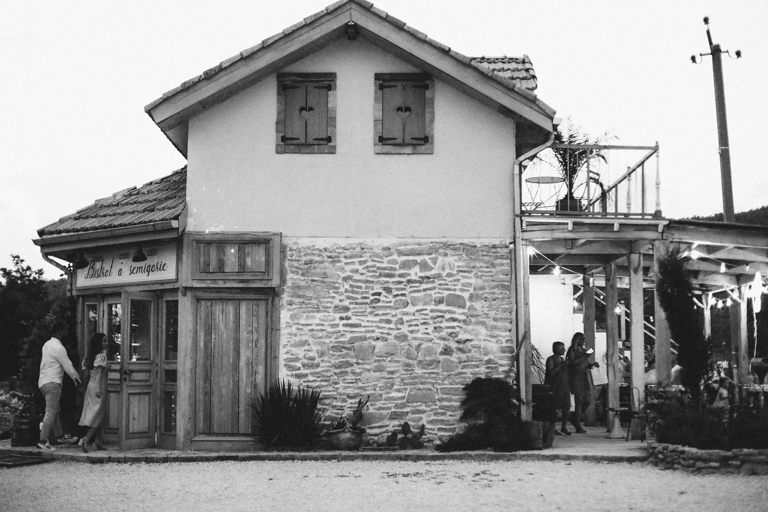 Юля и Слава в Мейзон. Семейный фотограф Анапа