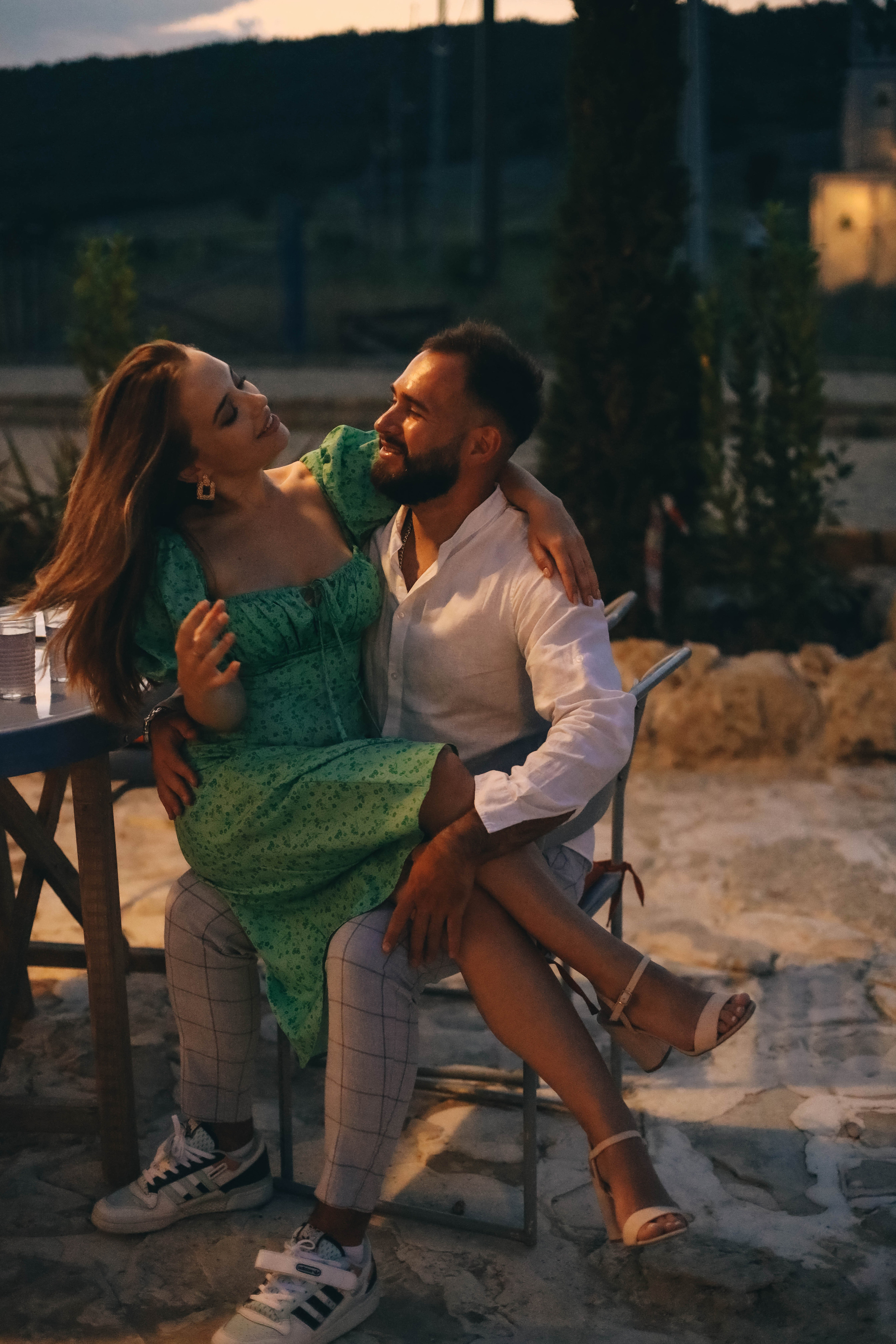 Юля и Слава в Мейзон. Семейный фотограф Анапа