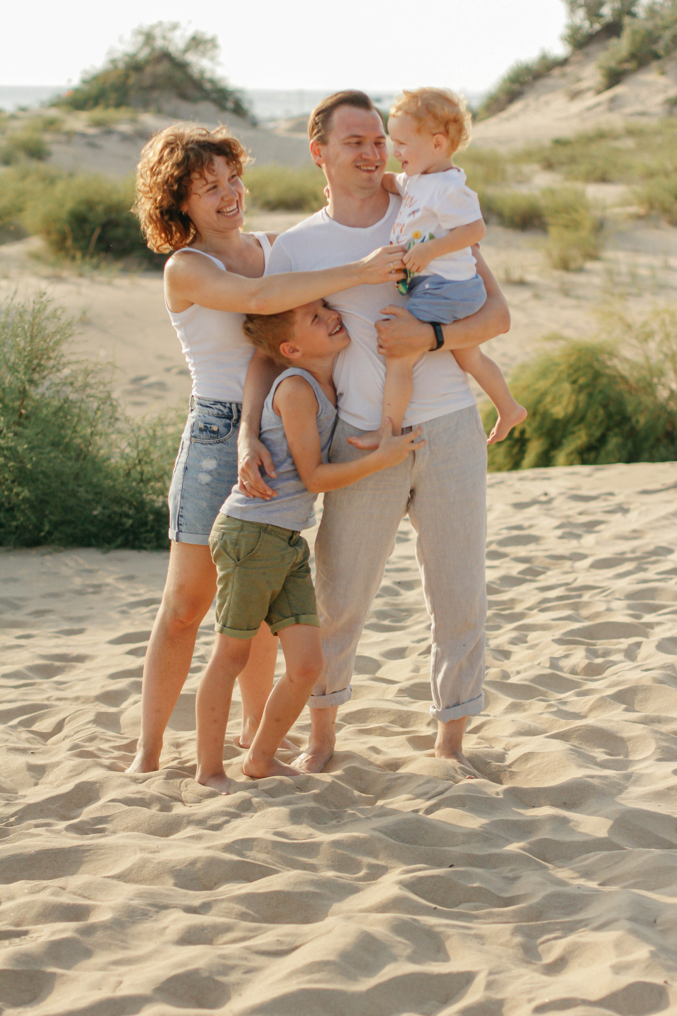 Марина, Максим, Матвей и Мирон. Семейный фотограф Анапа