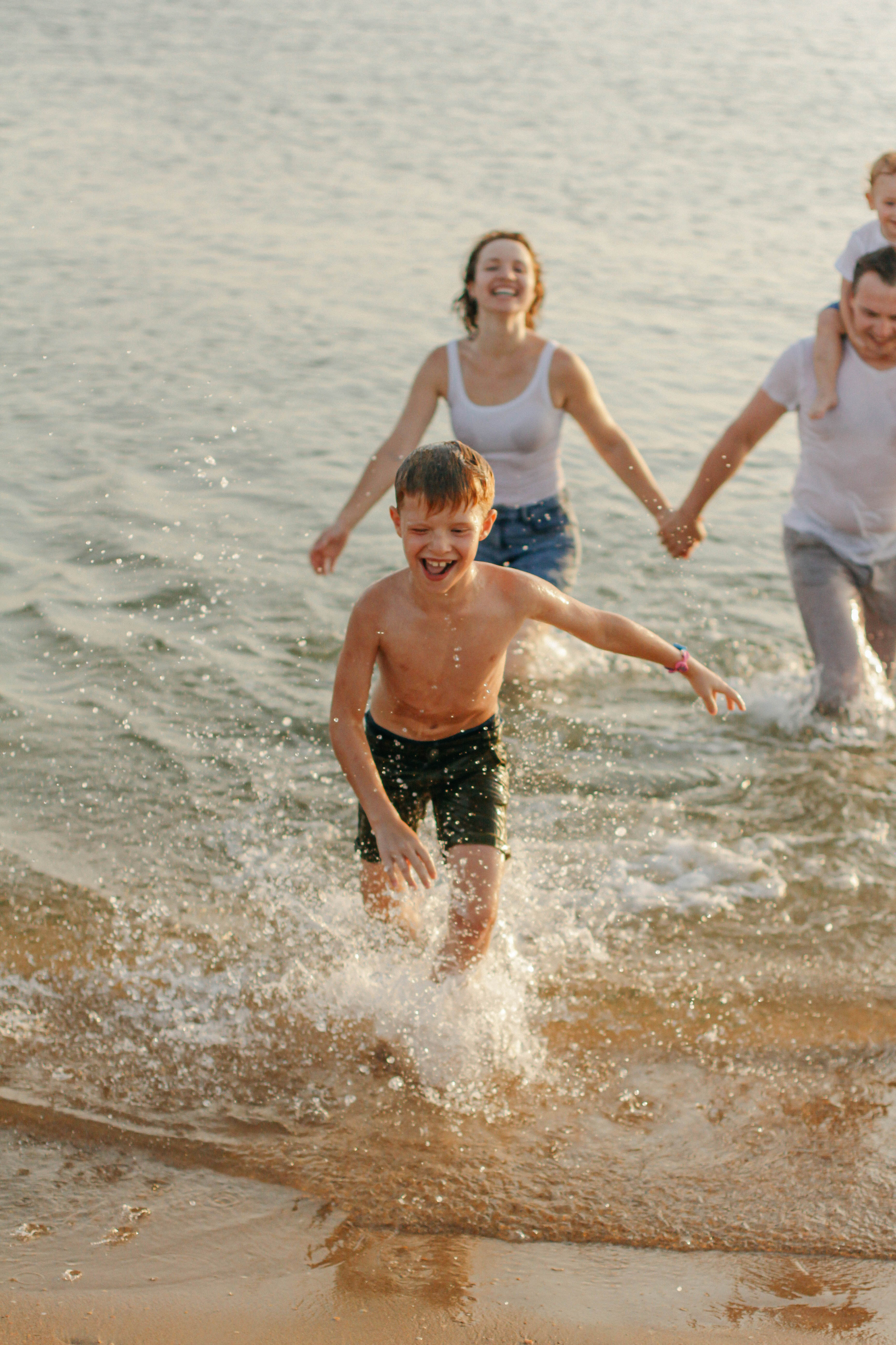 Марина, Максим, Матвей и Мирон. Семейный фотограф Анапа
