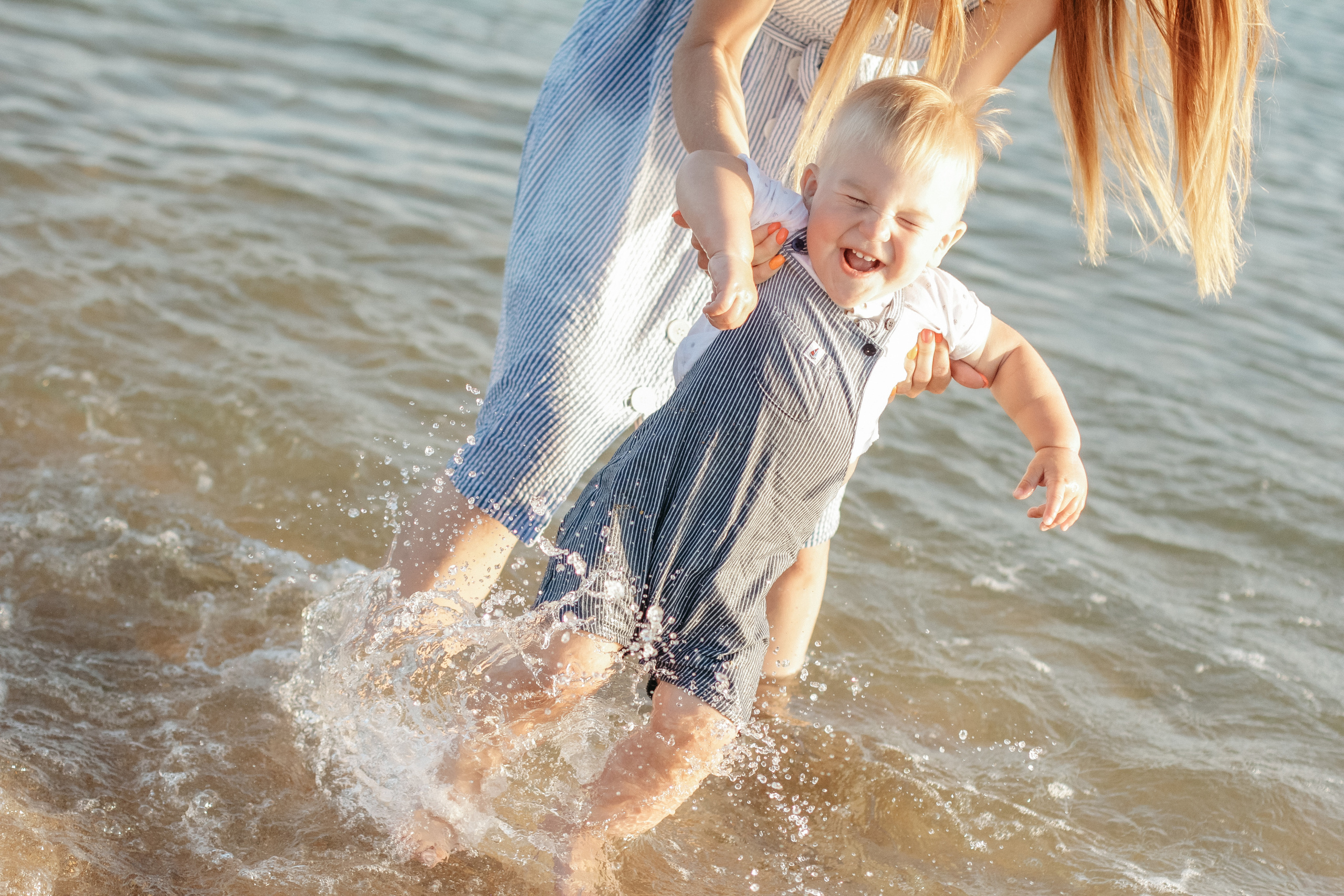 Полина и Тема. Семейный фотограф Анапа