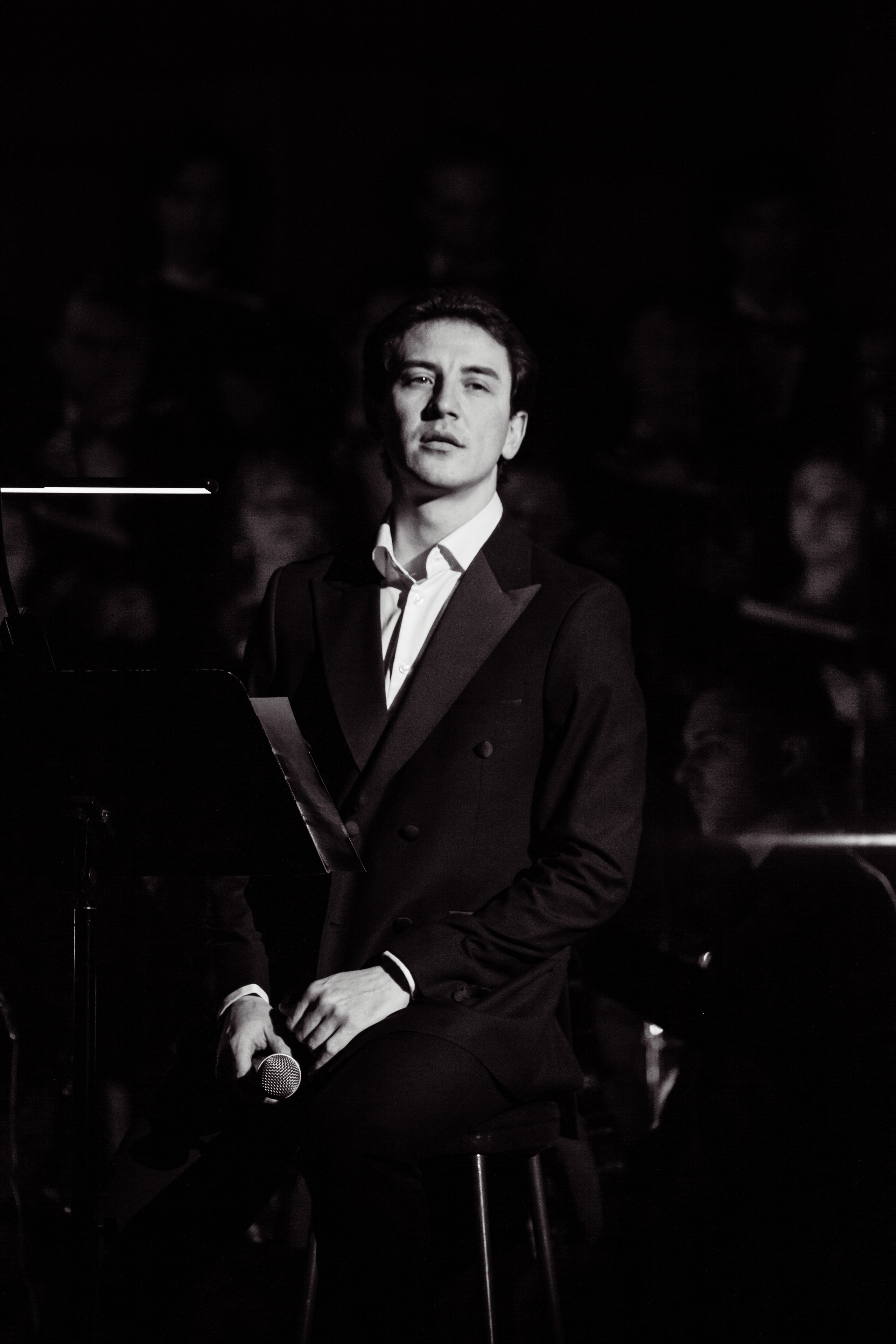 Свет моей любви. Руслан Закиров. 07.03.24. Профессиональное фото в Казани: от идеи до результата. Фотограф Яна Мур