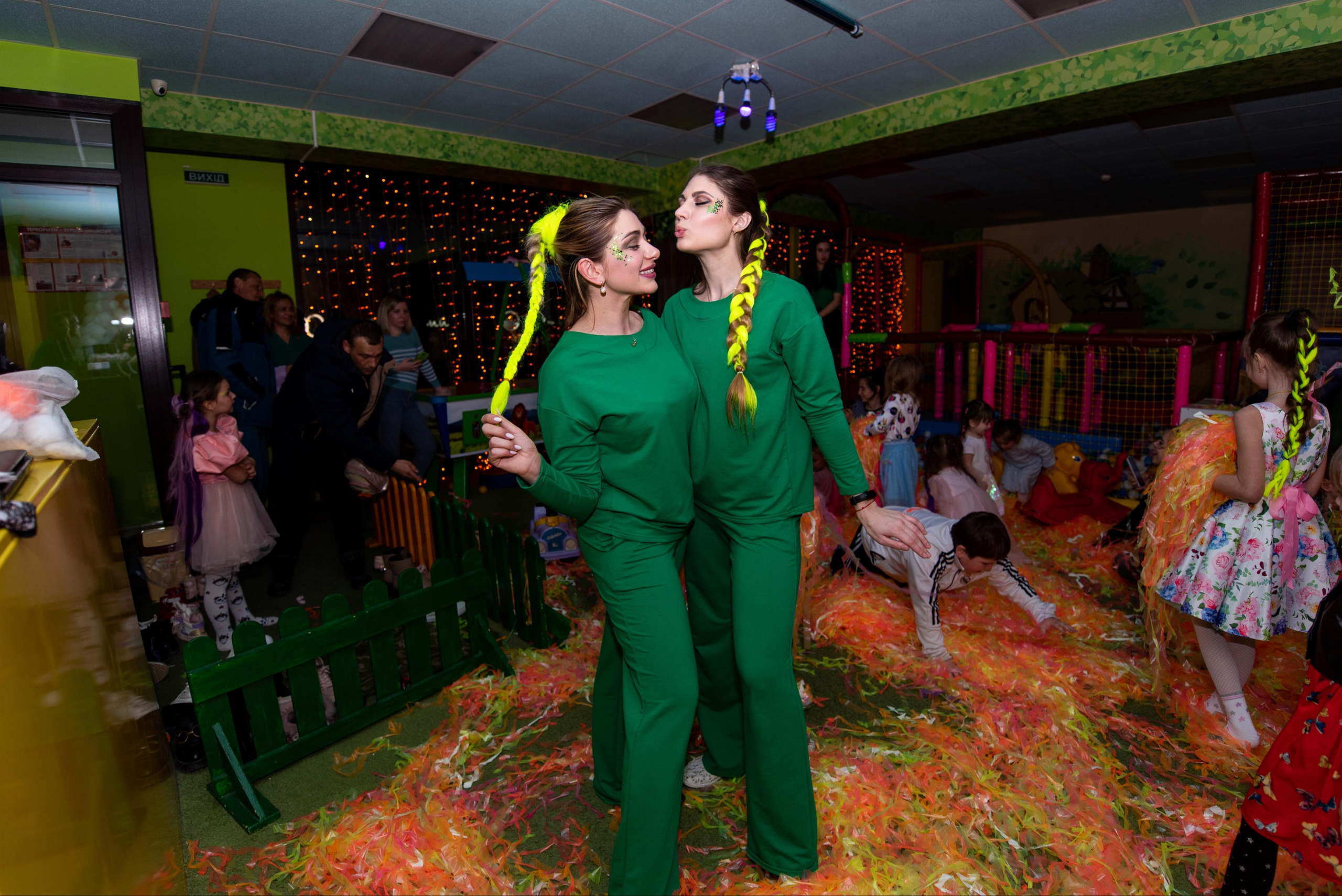 Вечеринка подружек. Игровая «Лес чудес». Семейный и свадебный фотограф в Феодосии и Коктебеле