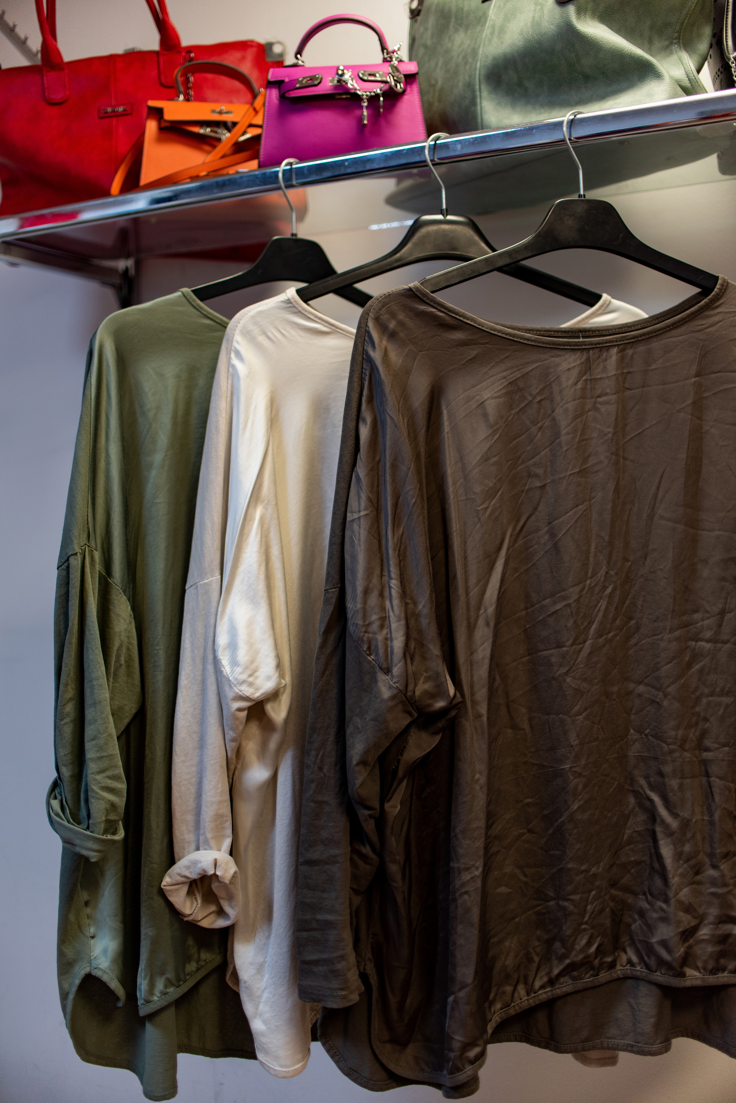 Магазин одежды «Кэжуал 999». Семейный и свадебный фотограф в Феодосии и Коктебеле