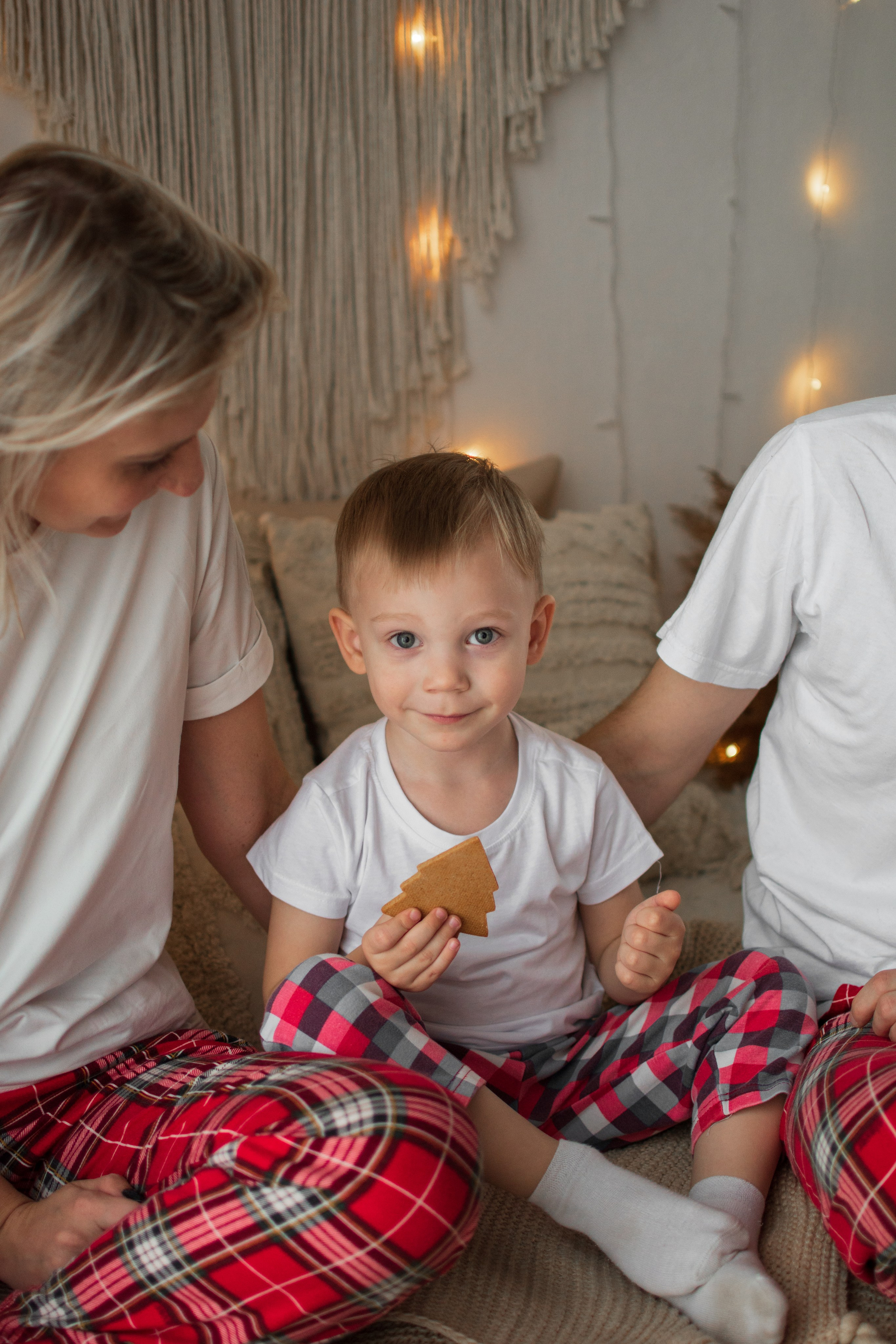 Новогодняя съемка для семьи Матвеевых 2023. Свадебный и семейный фотограф в Казани Диана Портнова