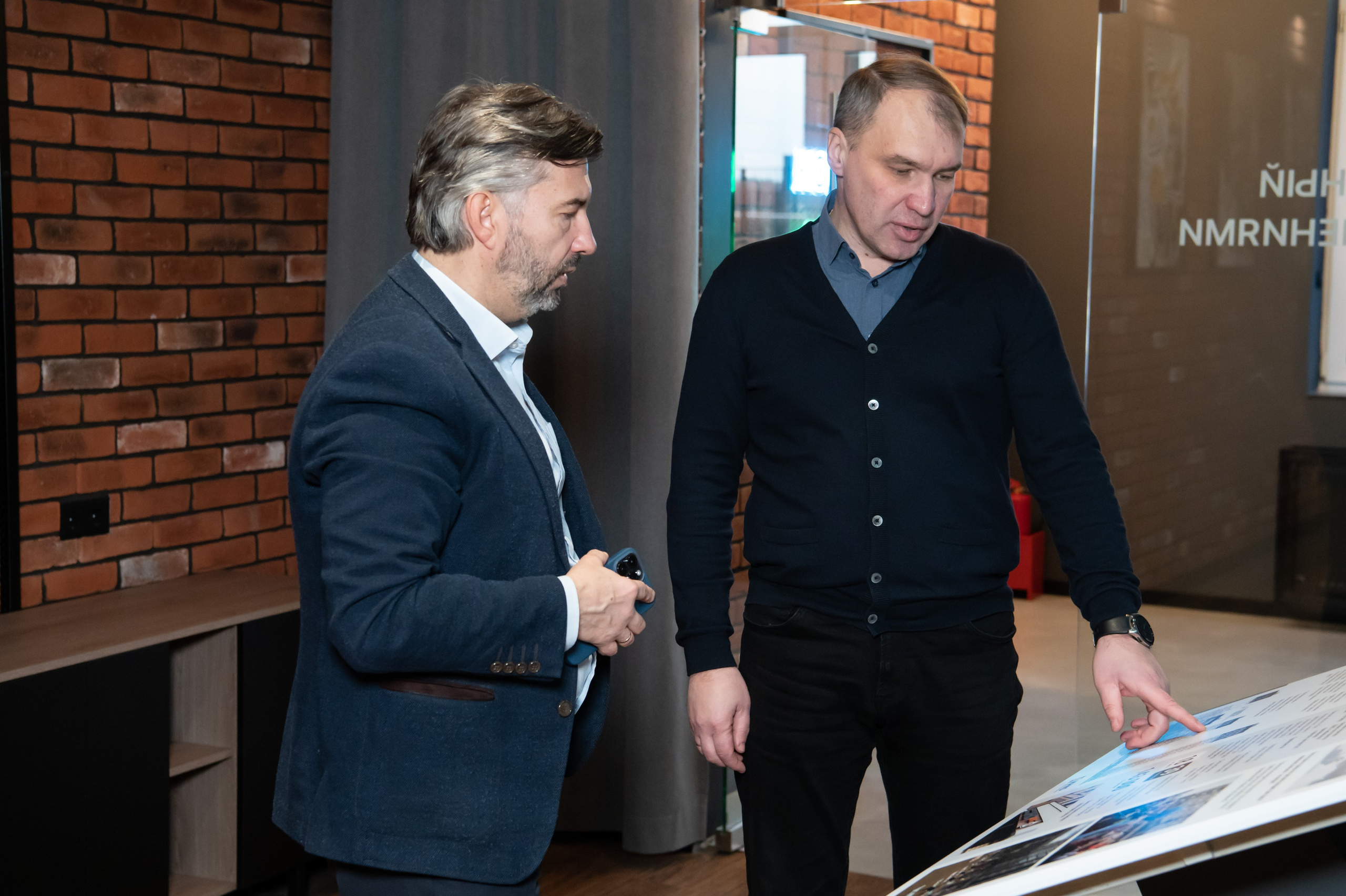 КОВОРКИНГ_РЕПОРТАЖ. Репортажный и семейный фотограф в Тюмени Владислав Шадиков