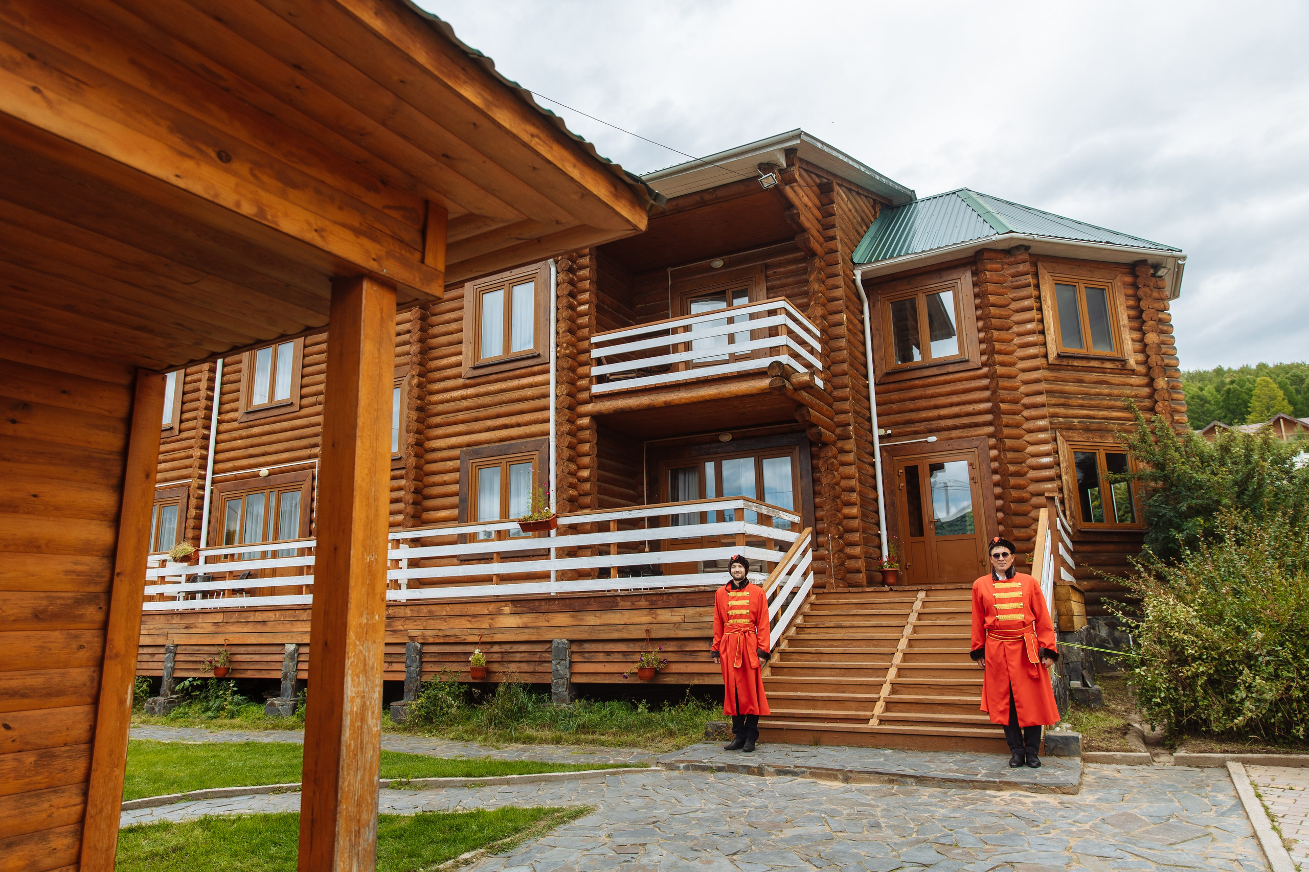 «Иван Васильевич меняет профессию» Юбилей. Свадебный и семейный фотограф в Улан-Удэ