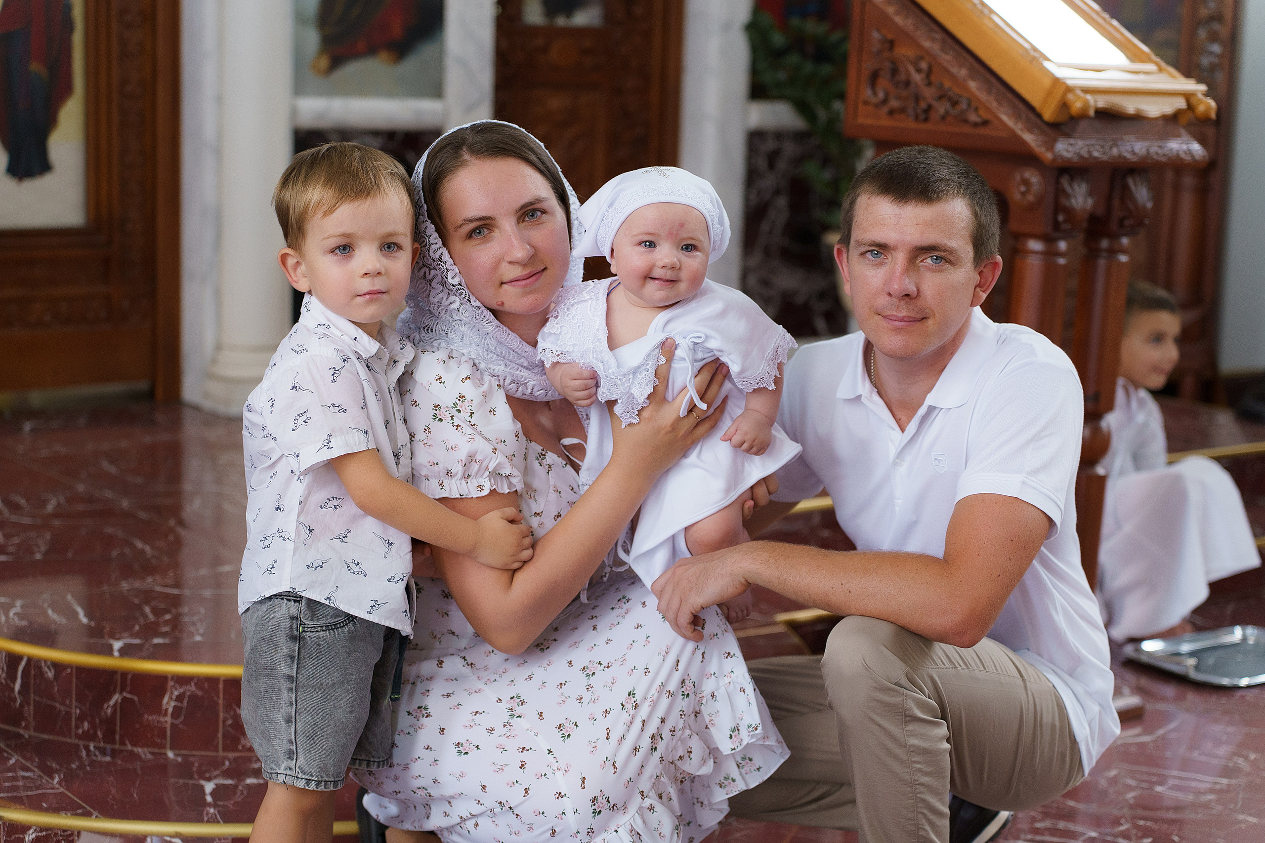 Крещение, храм Петра и Павла, г. Кропоткин. Семейный и детский фотограф в Гулькевичи, Кропоткине