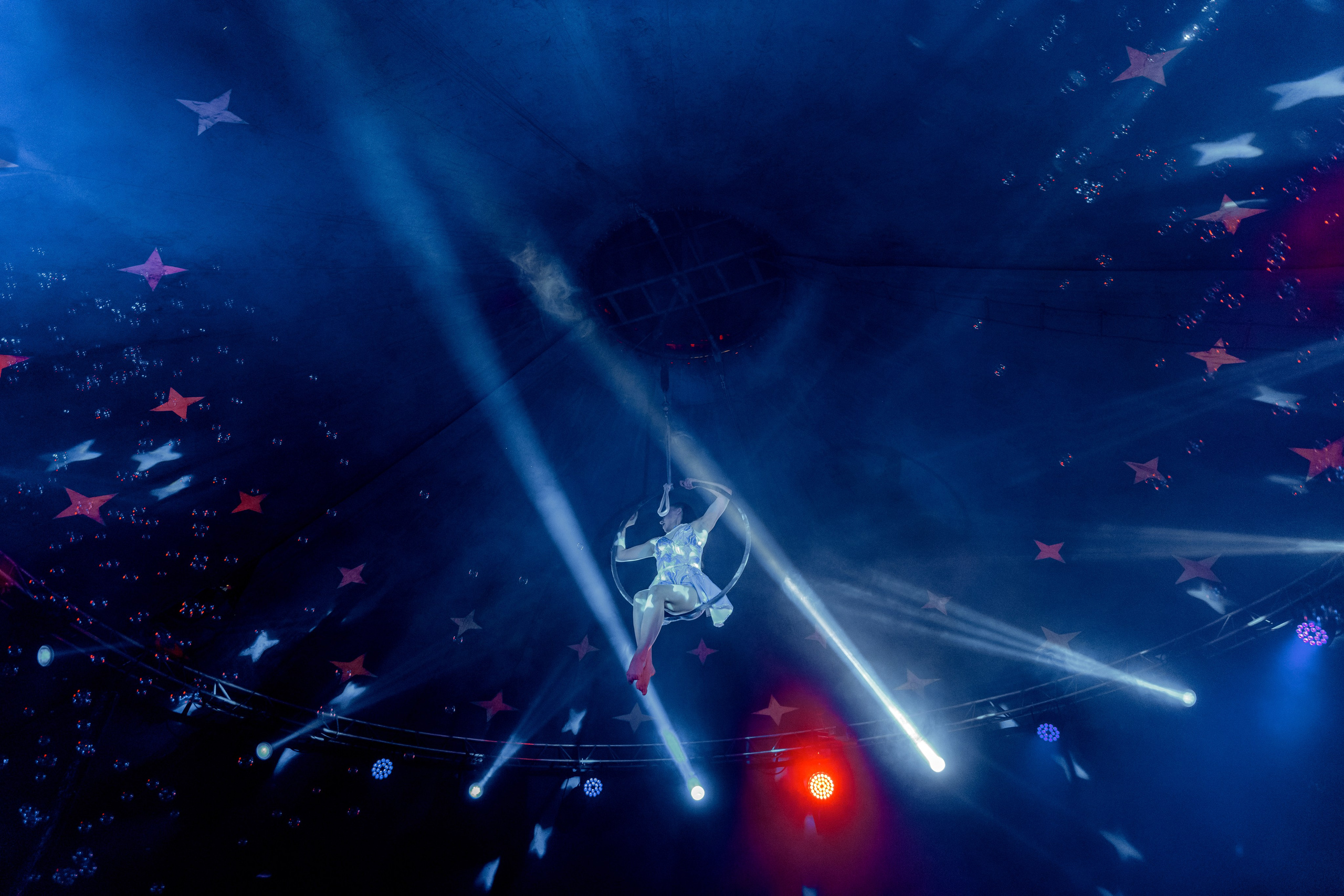 Цирк на воде. Свадебный фотограф Иркутск, репортажный фотограф Иркутск