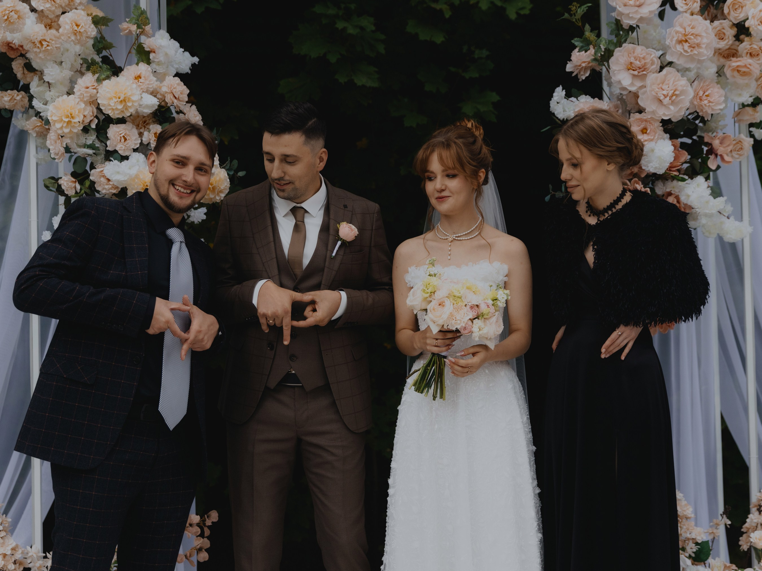 Сергей и Даша (полный день). Свадебные фотографы в Гомеле и Минске Сергей и Анастасия Фещенок