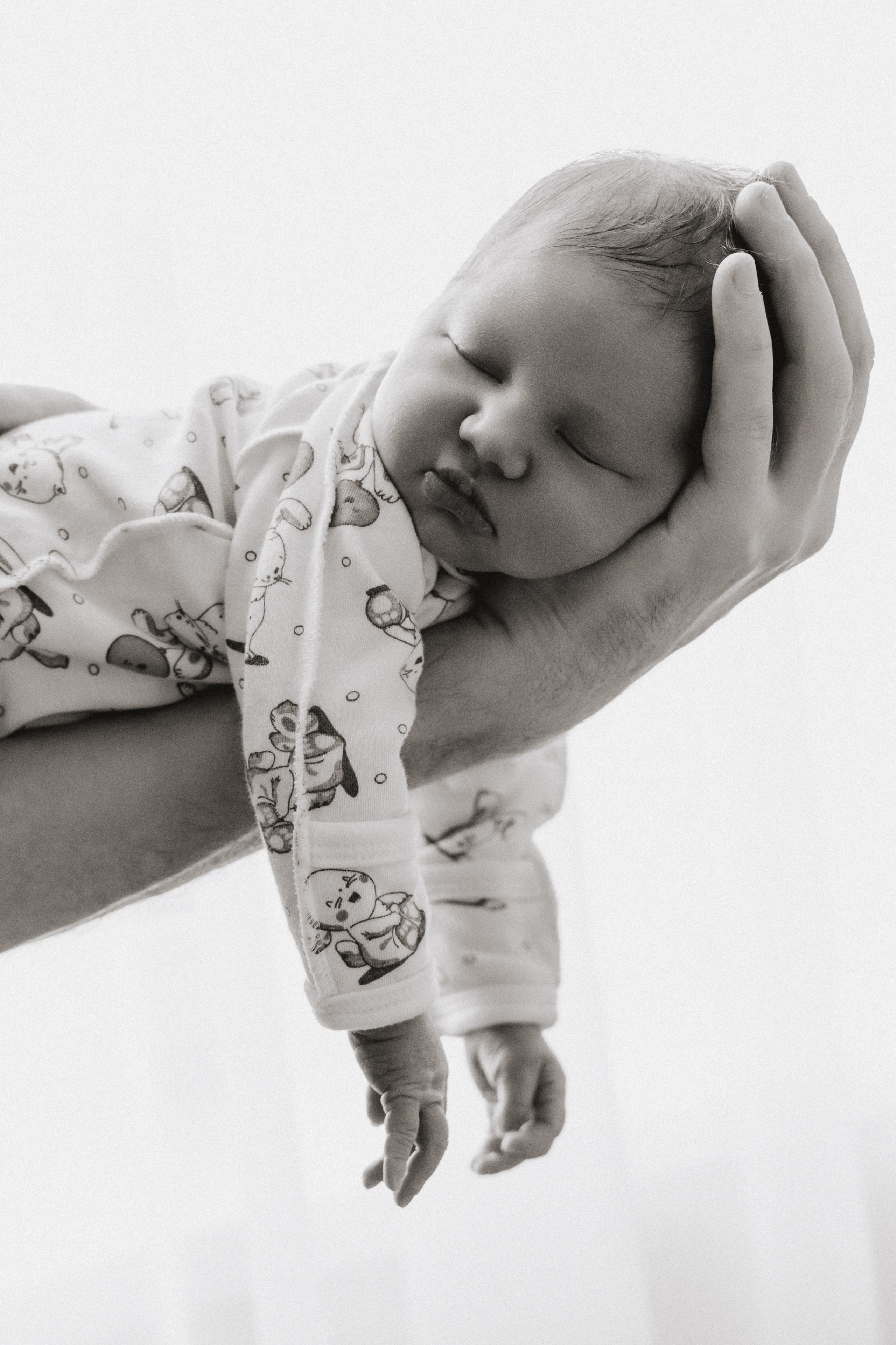 Выписка Мии + Нью Борн. Свадебный и семейный фотограф в Краснодаре Диана Смирнова